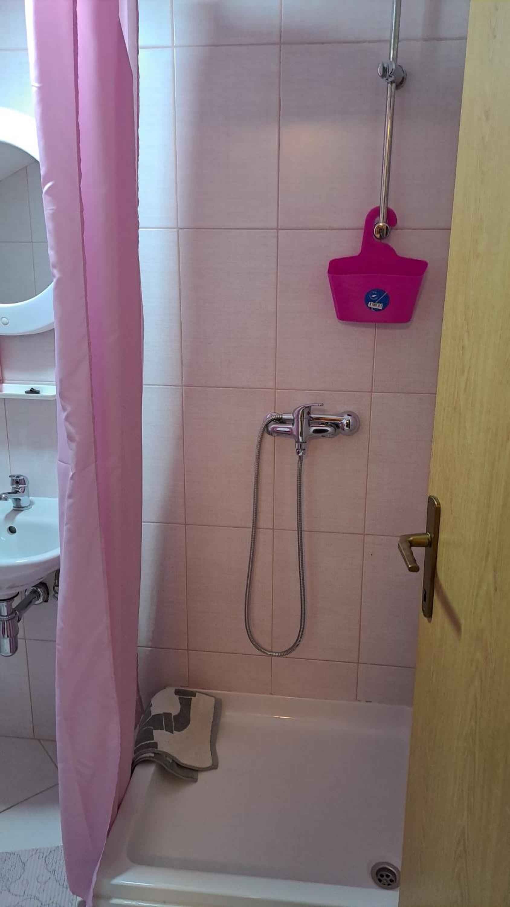 Economy Double Room photo 2