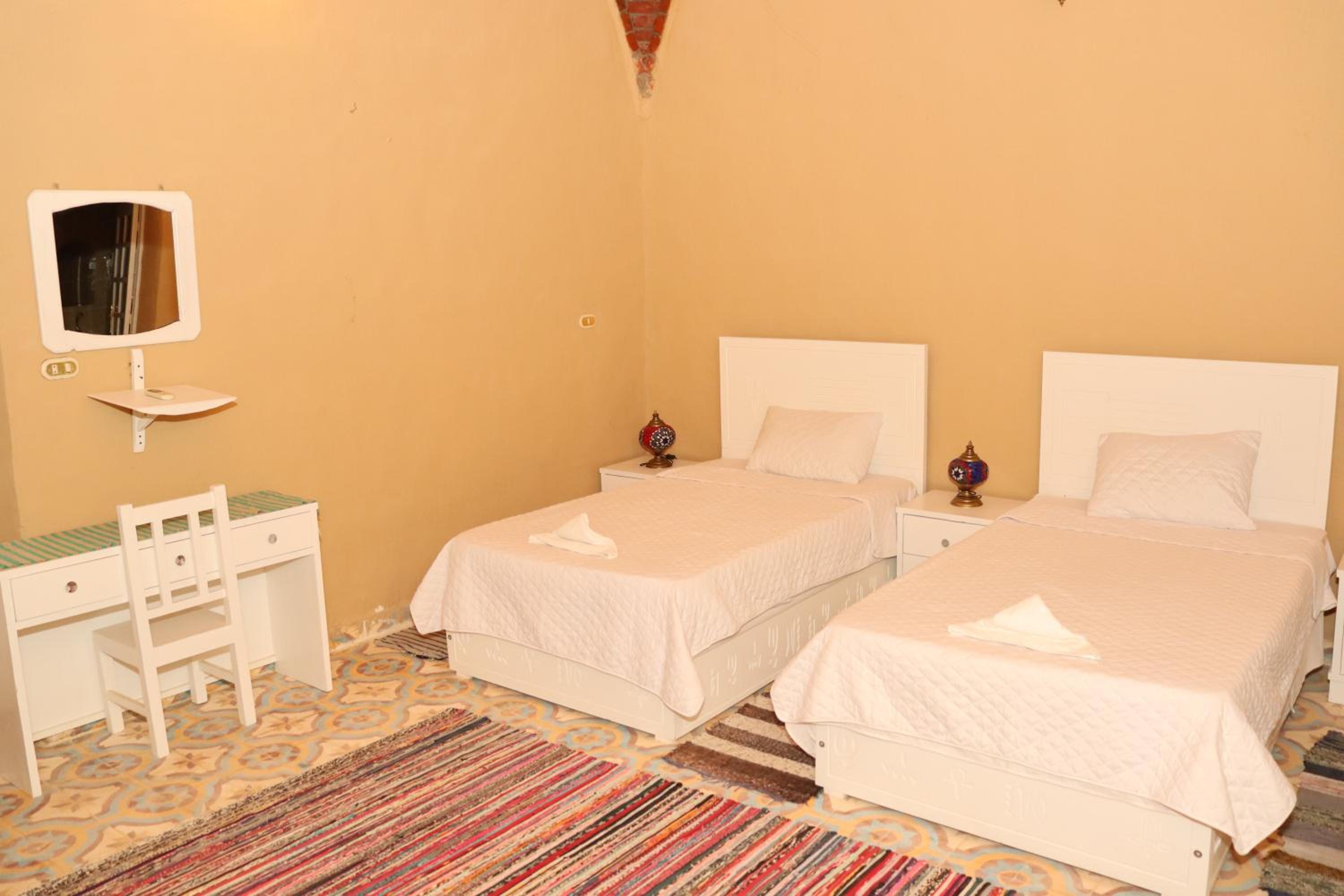 Double Room with Private Bathroom photo 1