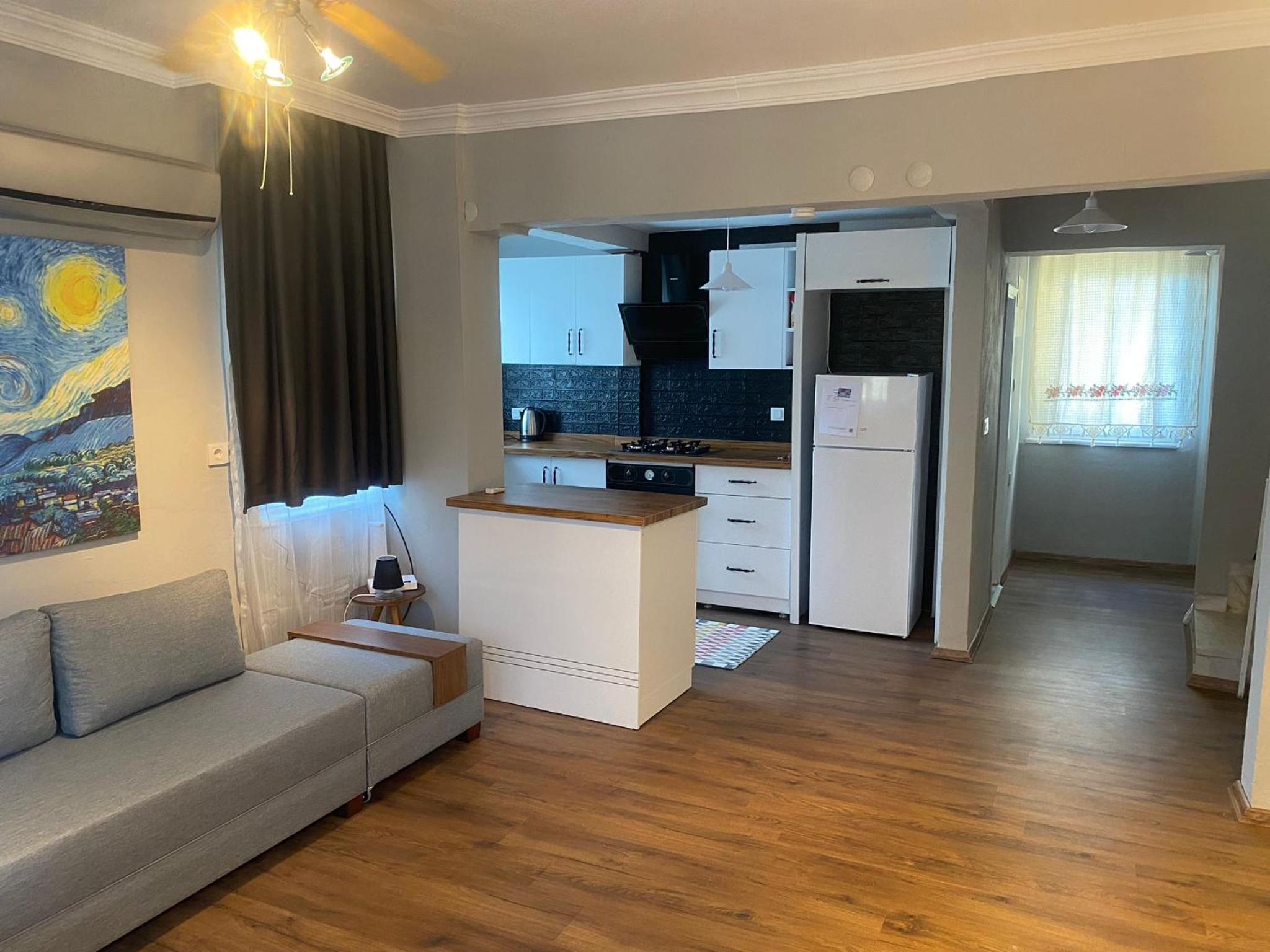 Three-Bedroom Villa photo 3