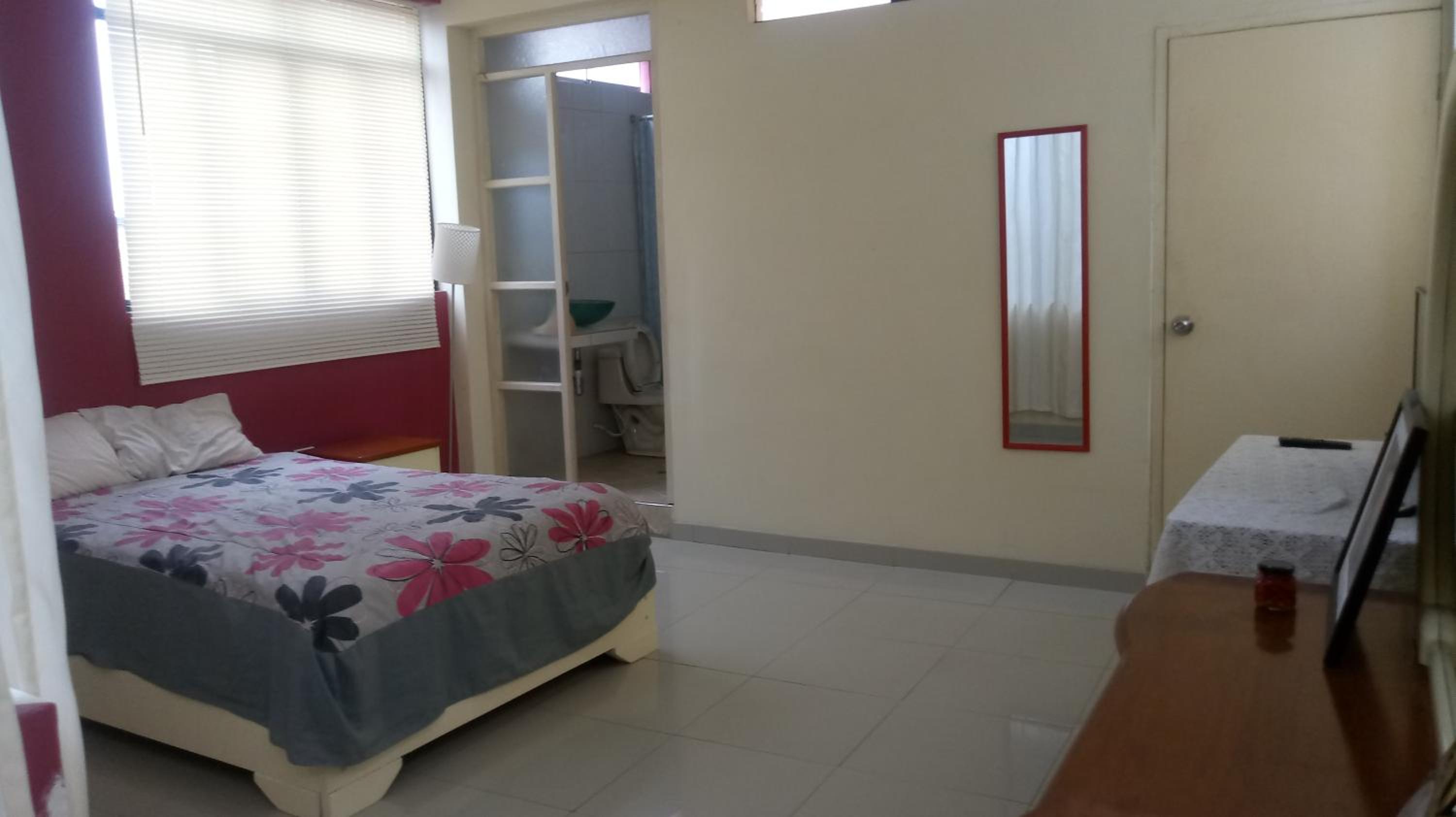 Double Room With Private Bathroom photo 1