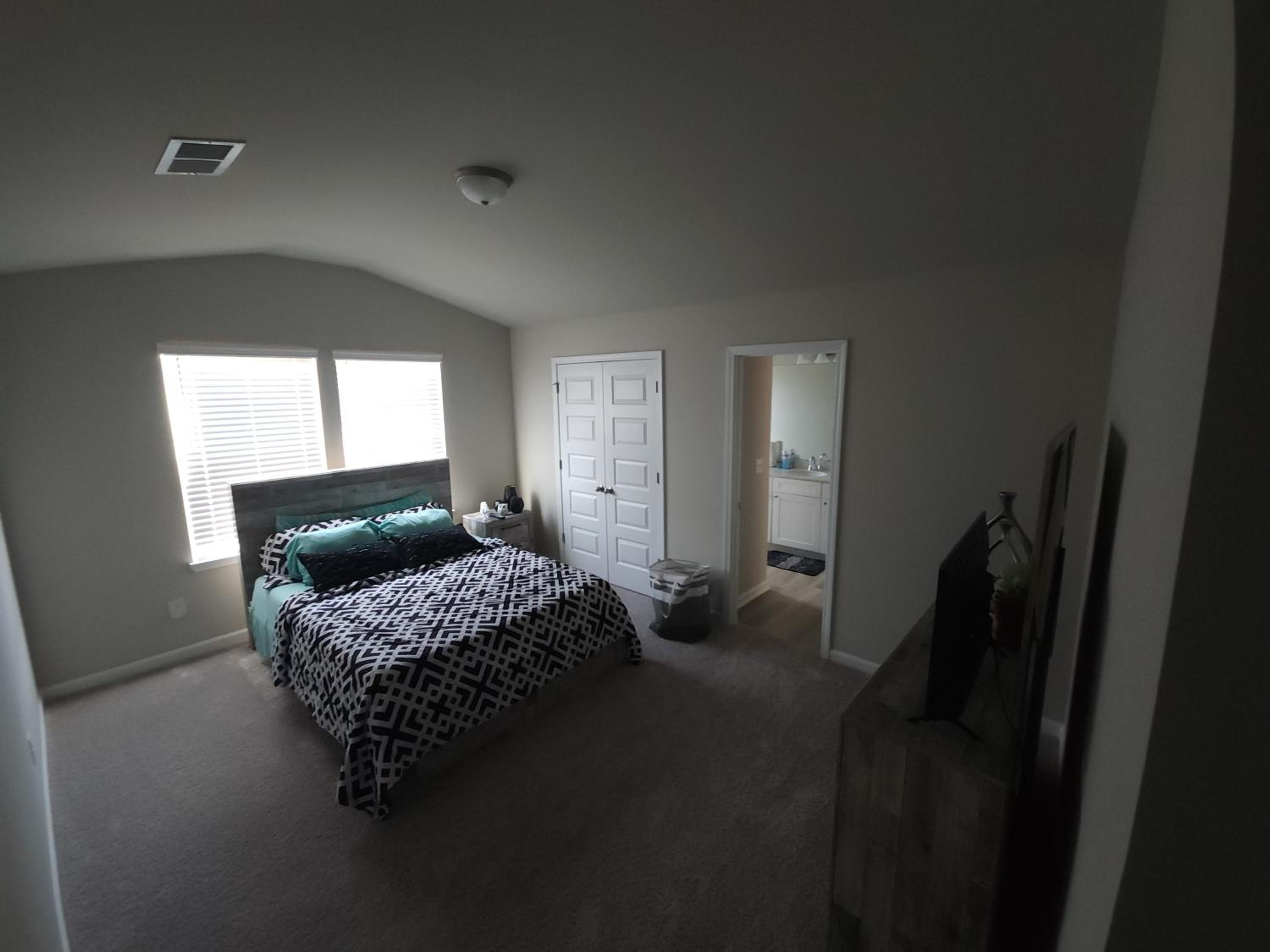 Double Room with Shared Bathroom photo 1