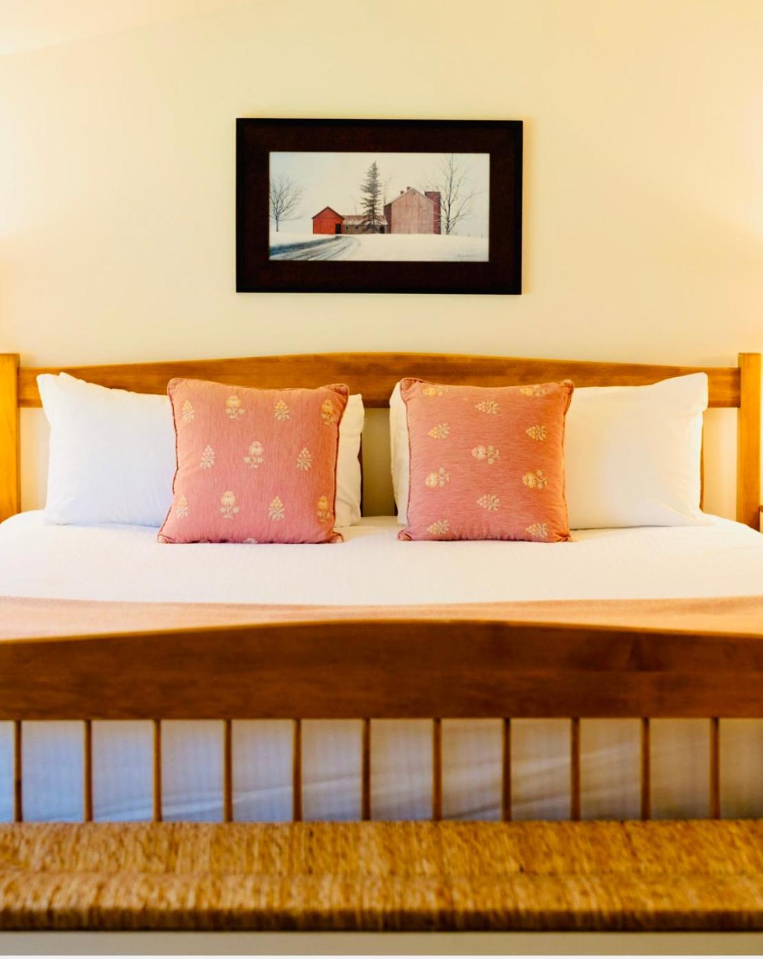 Deluxe King Room photo 2