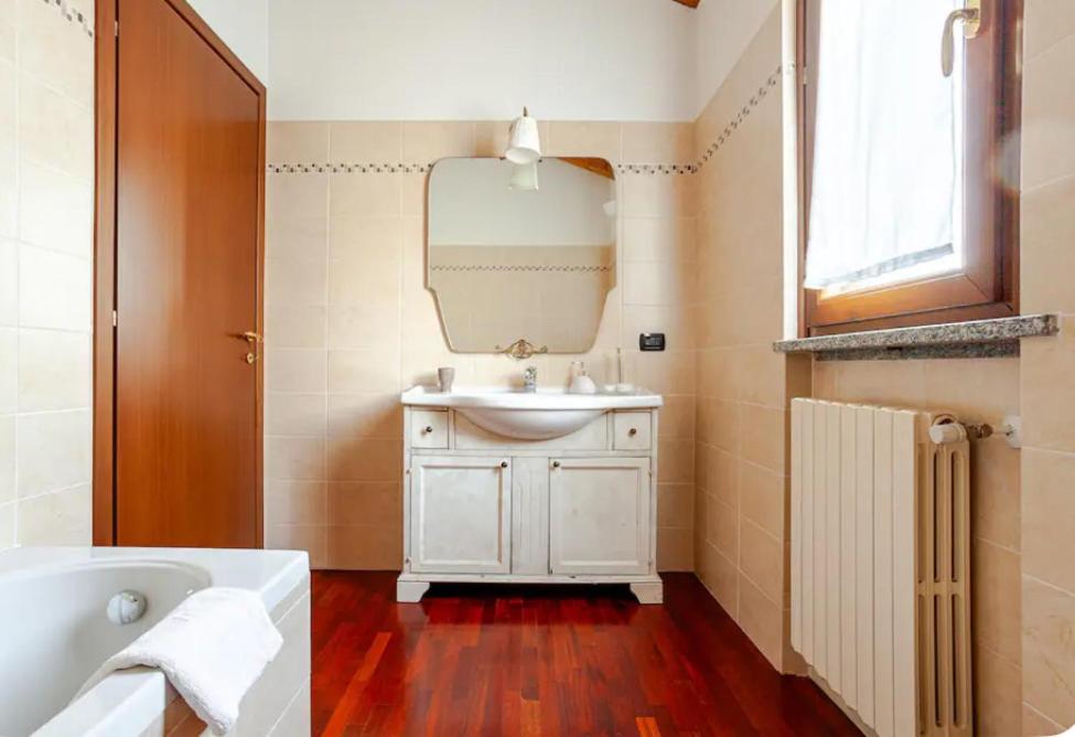 Two-Bedroom Apartment - Photo 13