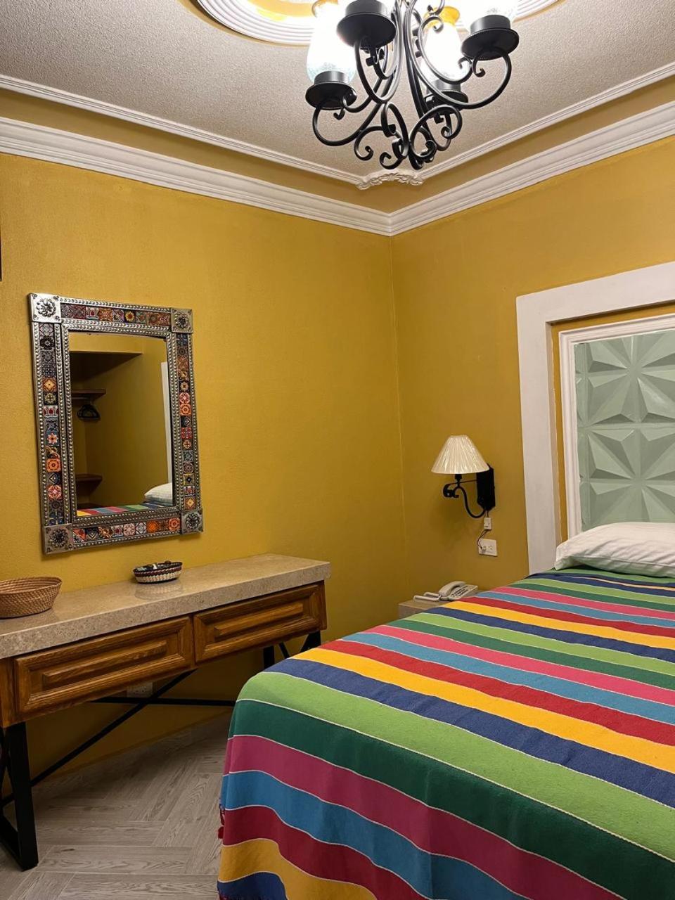 Double Room with Private Bathroom photo 3