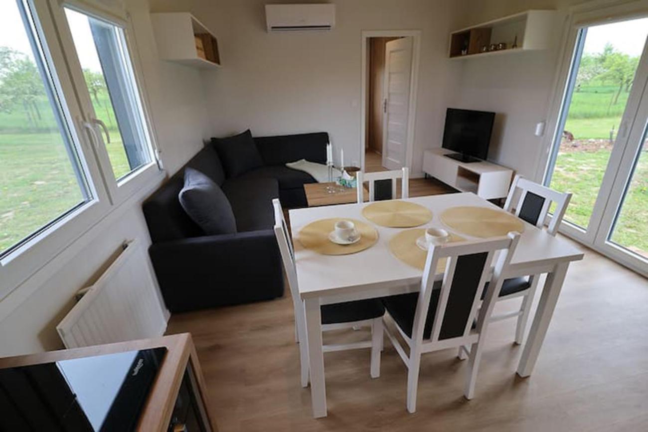 Two-Bedroom House photo 2