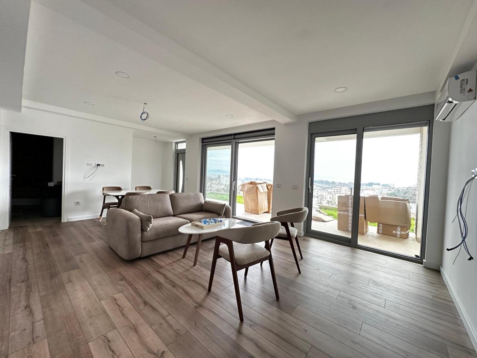 Deluxe Family Suite