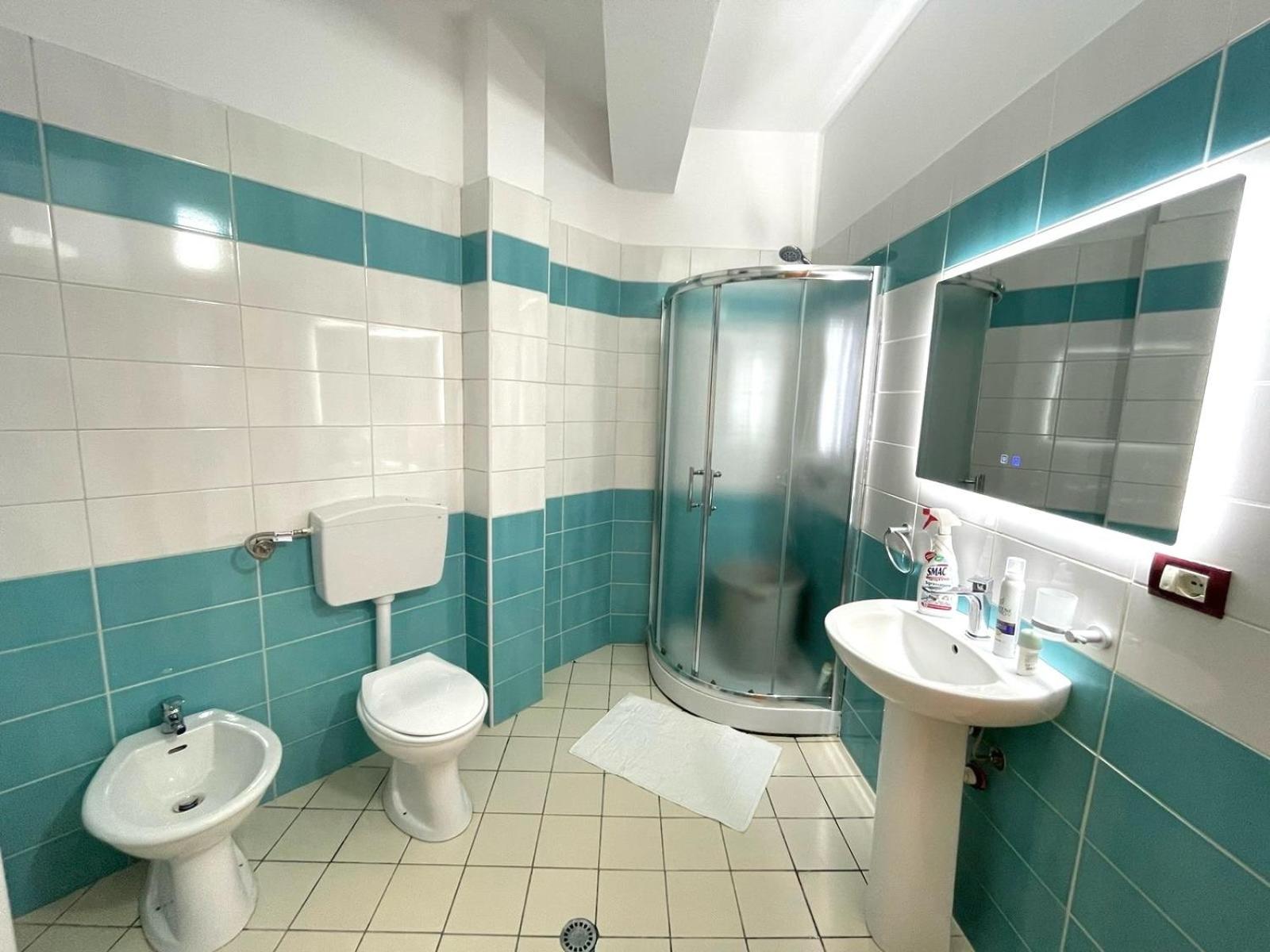 Two-Bedroom Apartment with Balcony photo 3