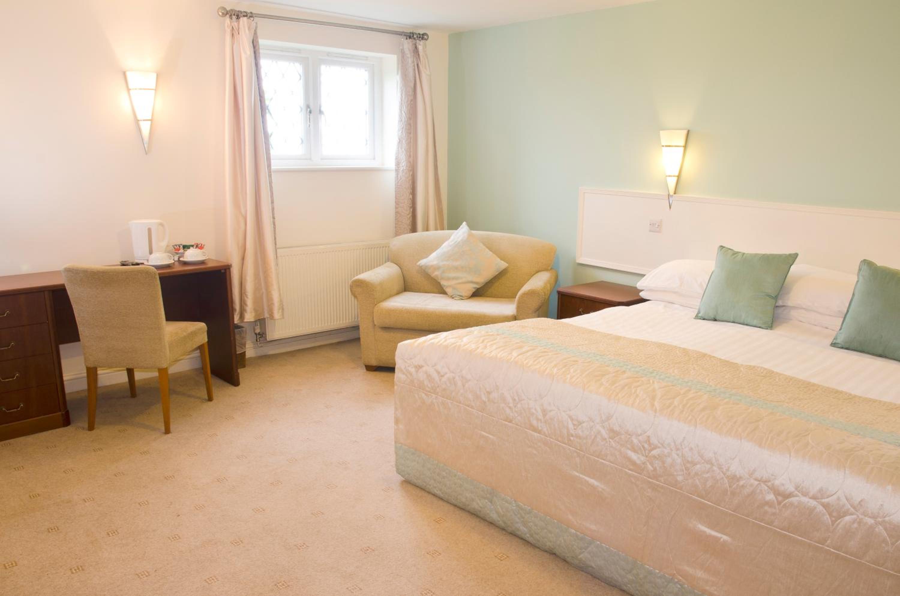 Standard Double Room - Photo 6