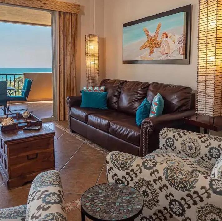 One-Bedroom Apartment With Balcony And Sea View