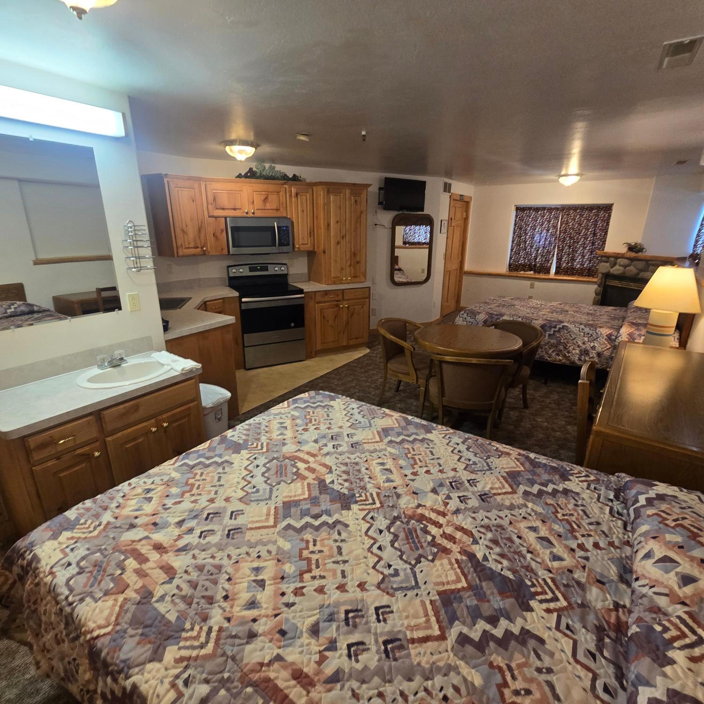 Deluxe Triple Room photo 1