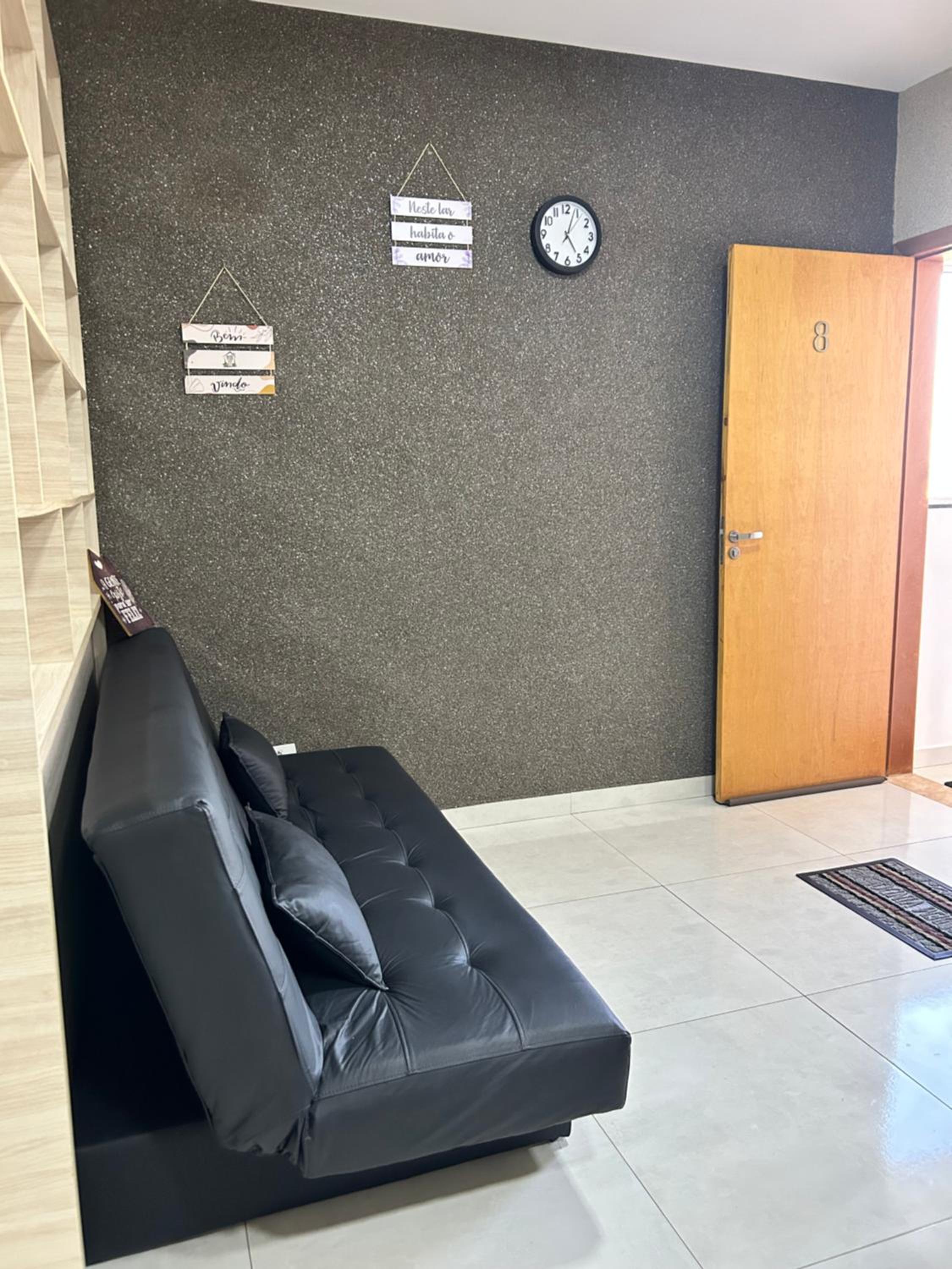 Studio Apartment photo 1
