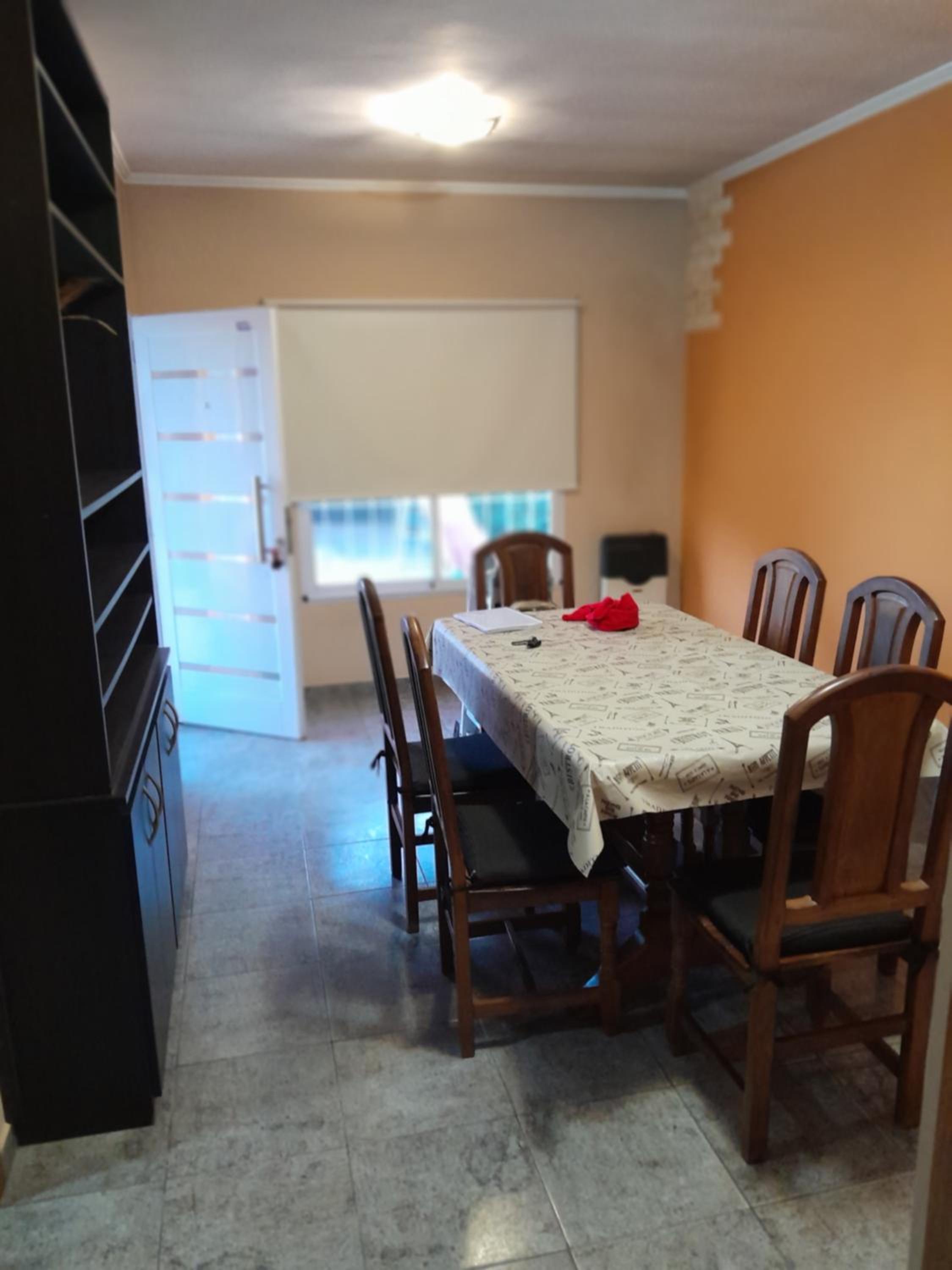 Three-Bedroom House photo 2