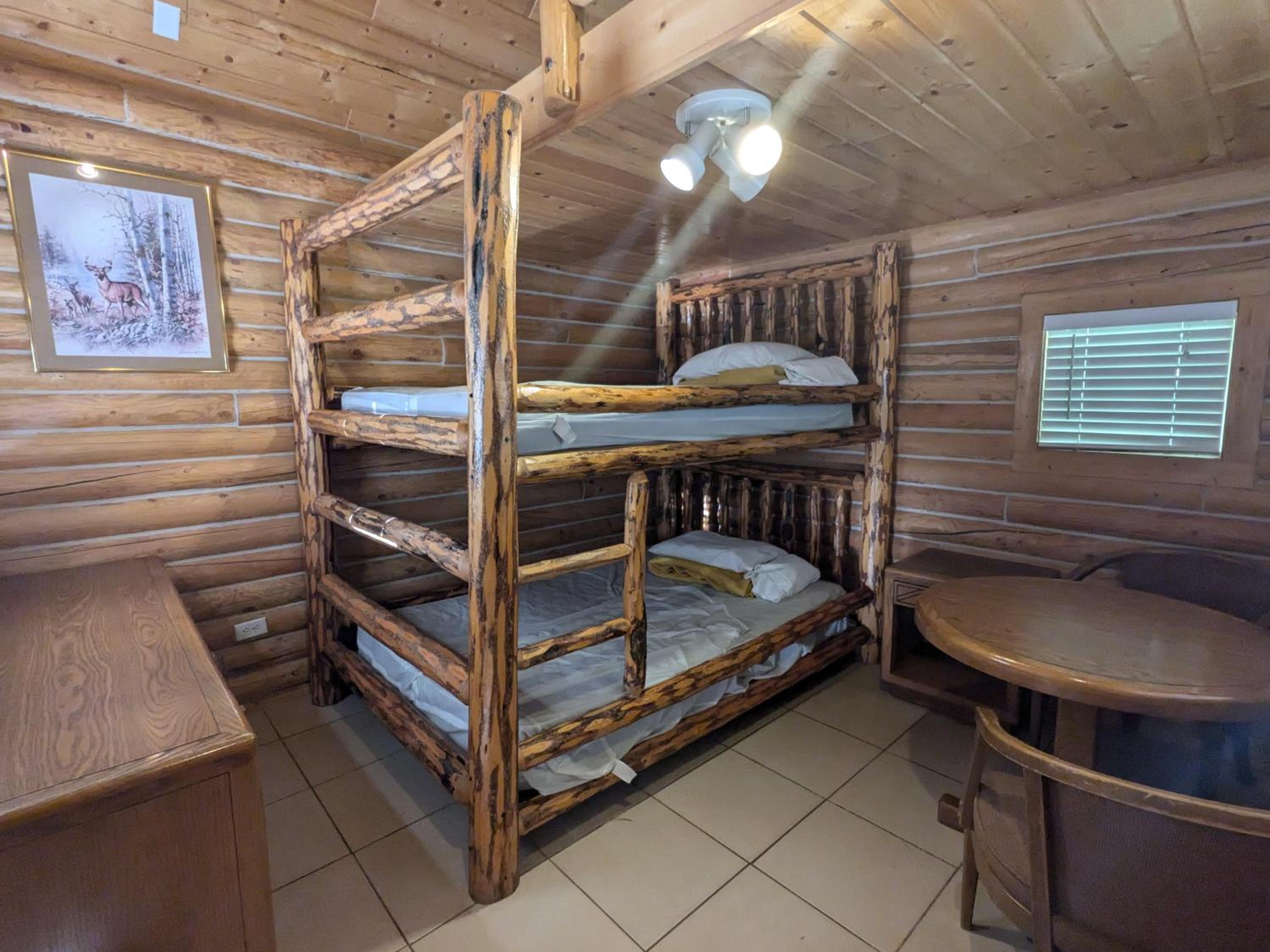 No Bathroom & Bedding - Lake View Cabin (KOA Style)  photo 1