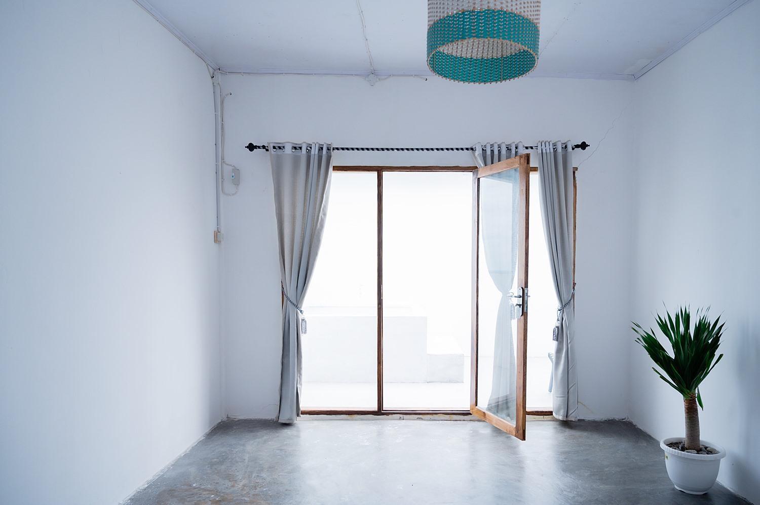 Deluxe Double Room with Balcony photo 3
