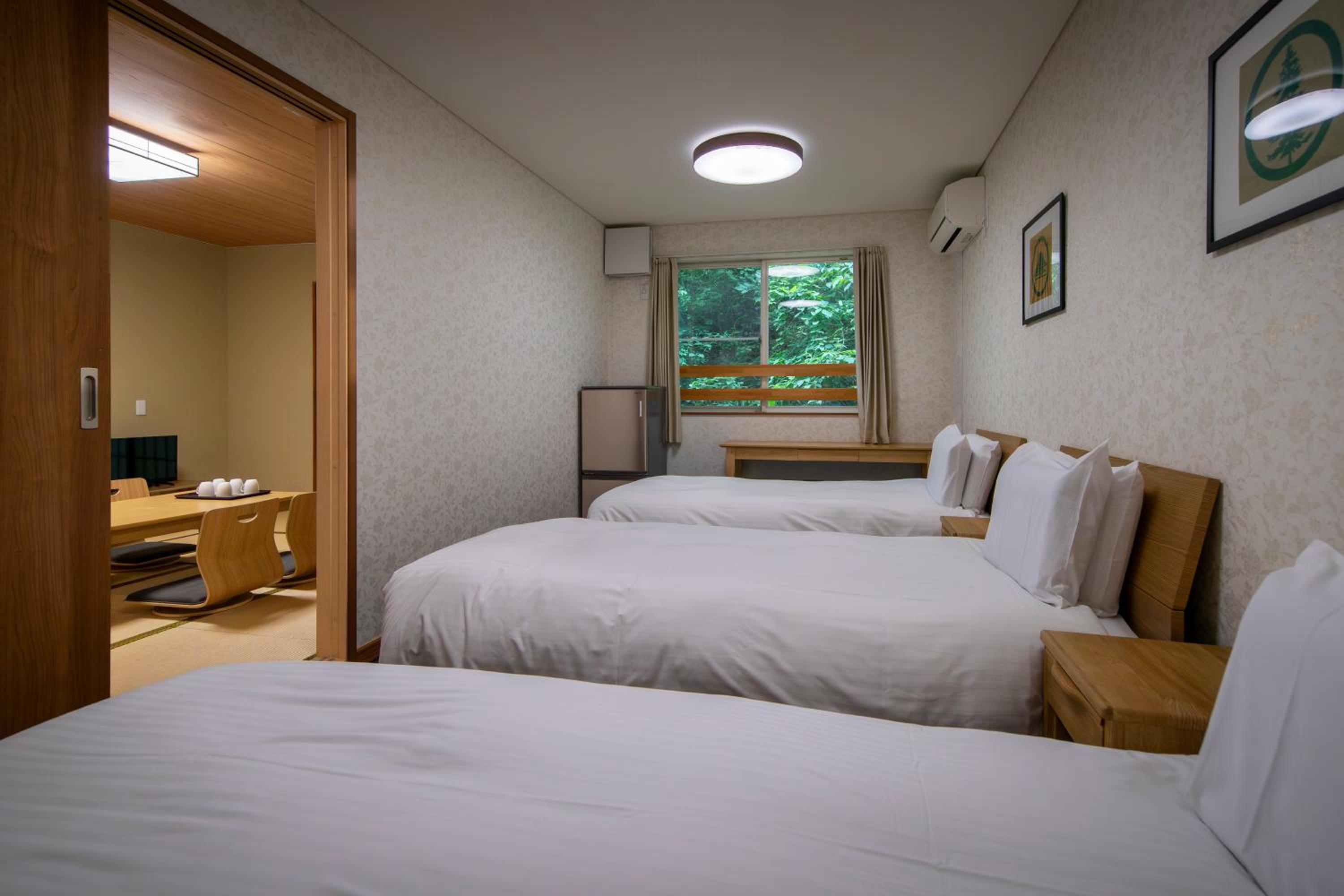 Main Tower Japanese style triple room(shower only)