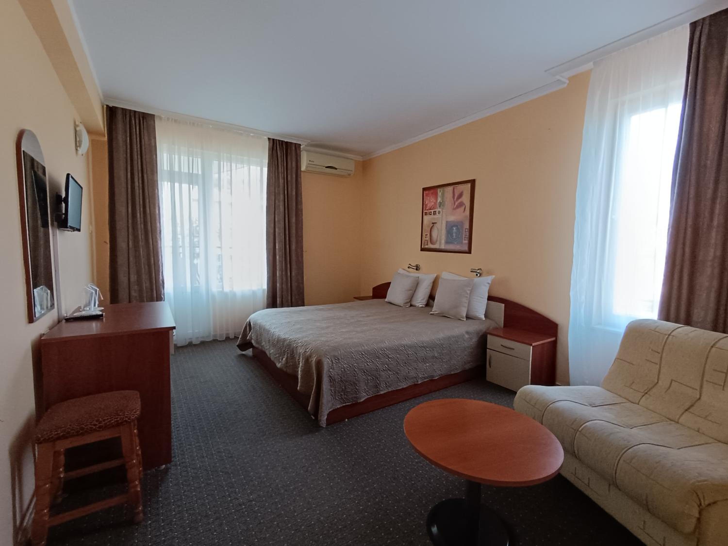 Standard Twin Room photo 2