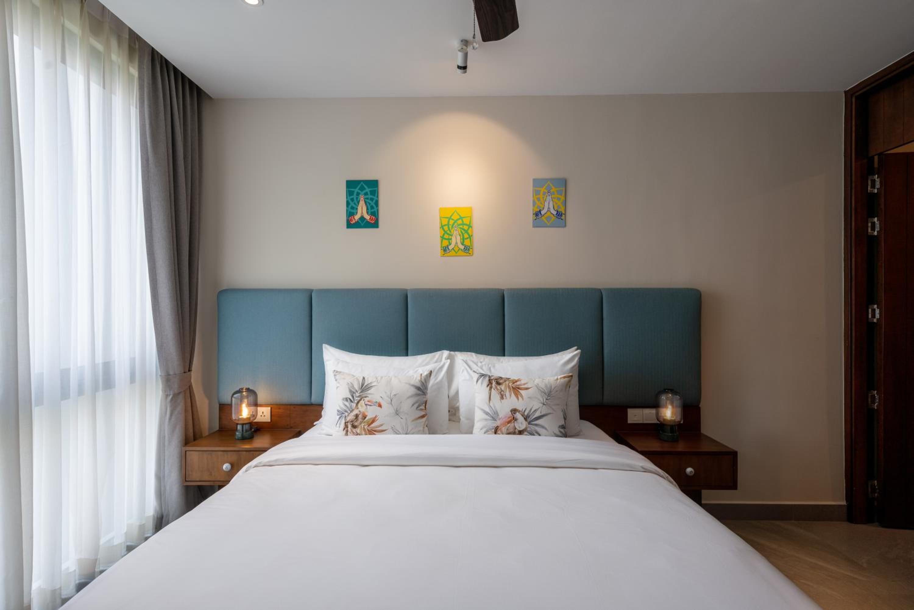 Three Bedrooms- Penthouse Suite - Photo 5