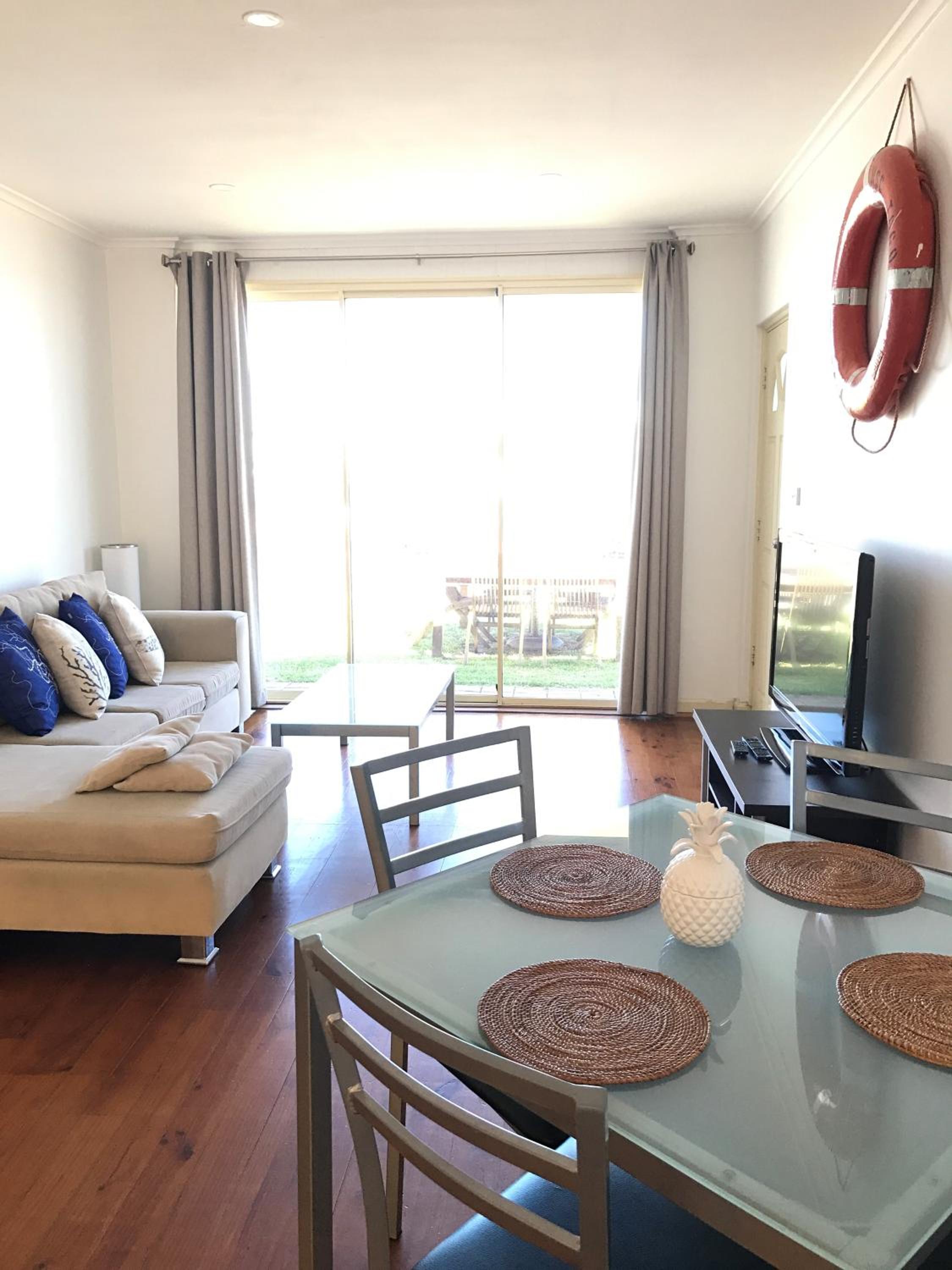 Two-Bedroom Apartment with Ocean View photo 1