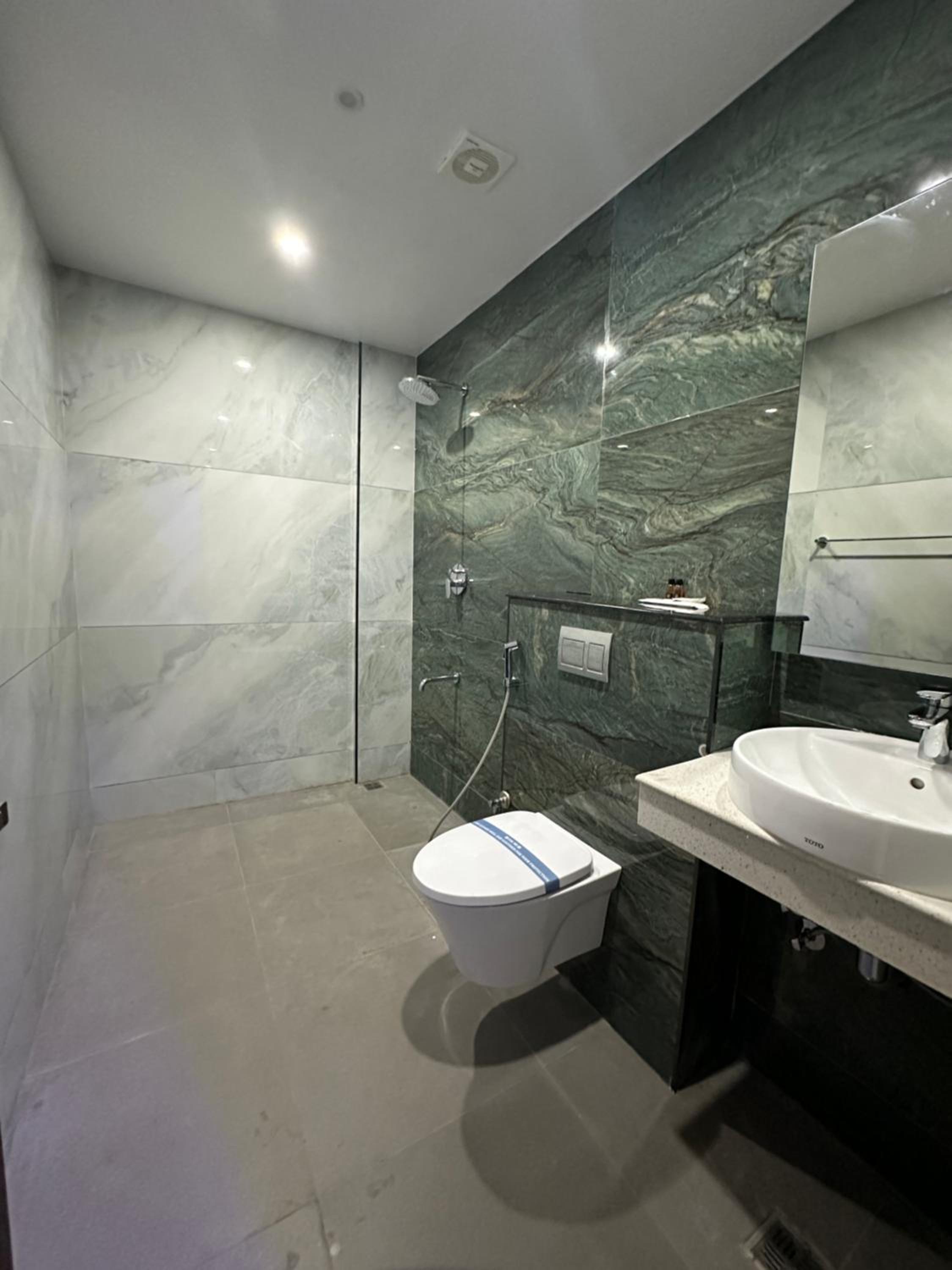 Double or Twin Room with View photo 2