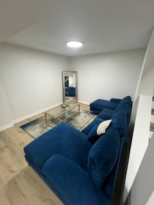 Four-Bedroom House photo 3