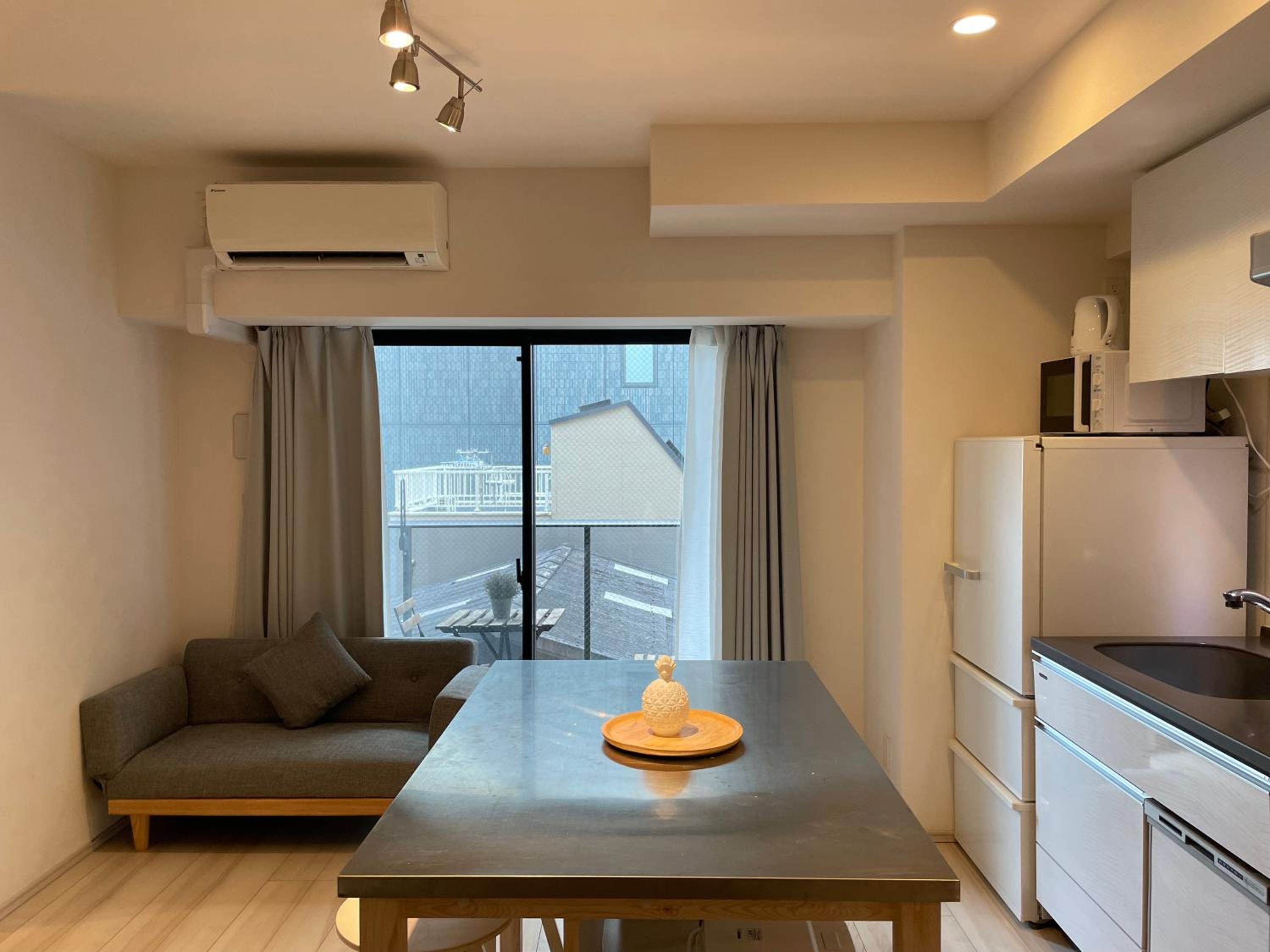 Superior Apartment thumbnail 6