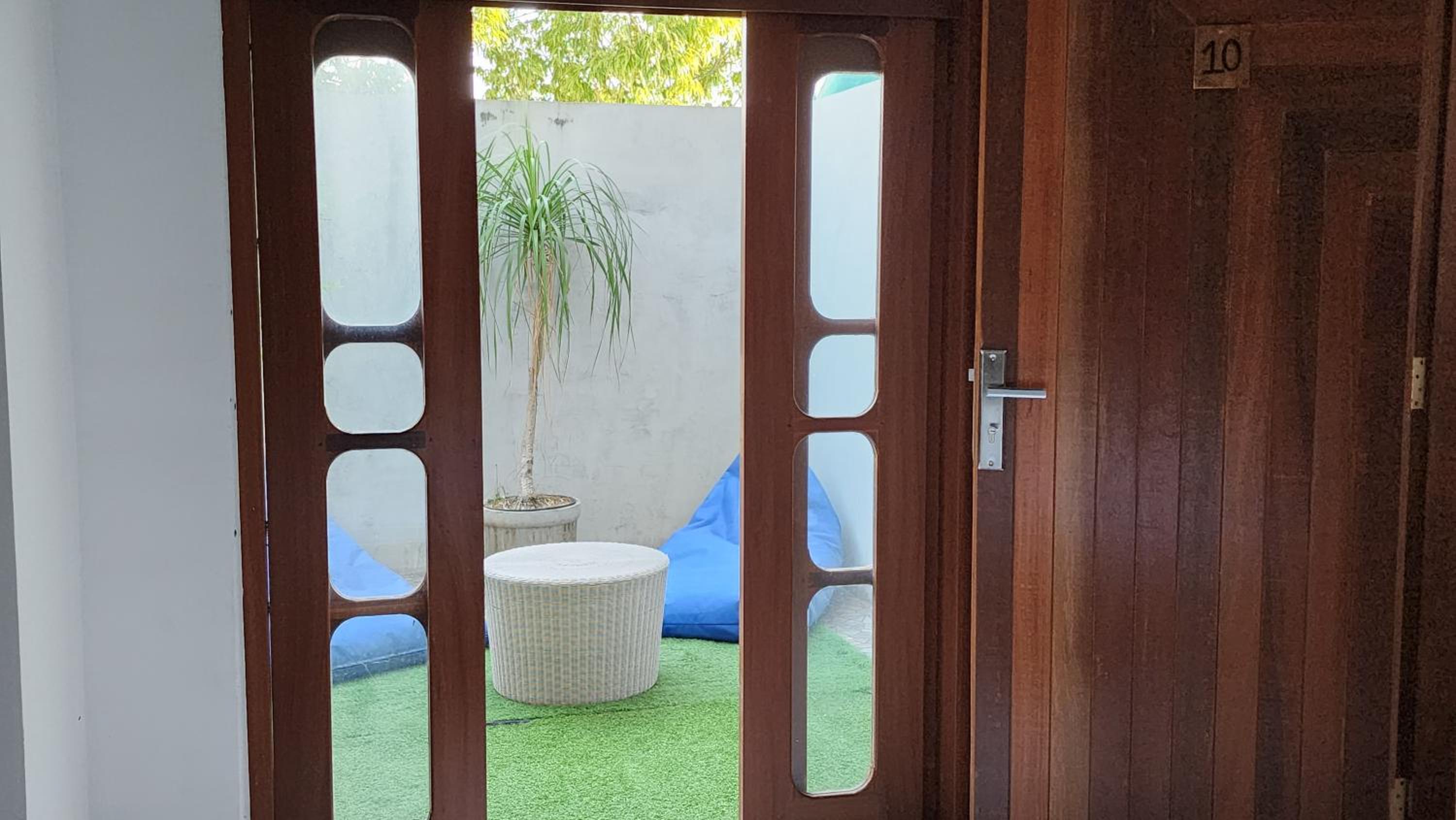 Suite with Pool View