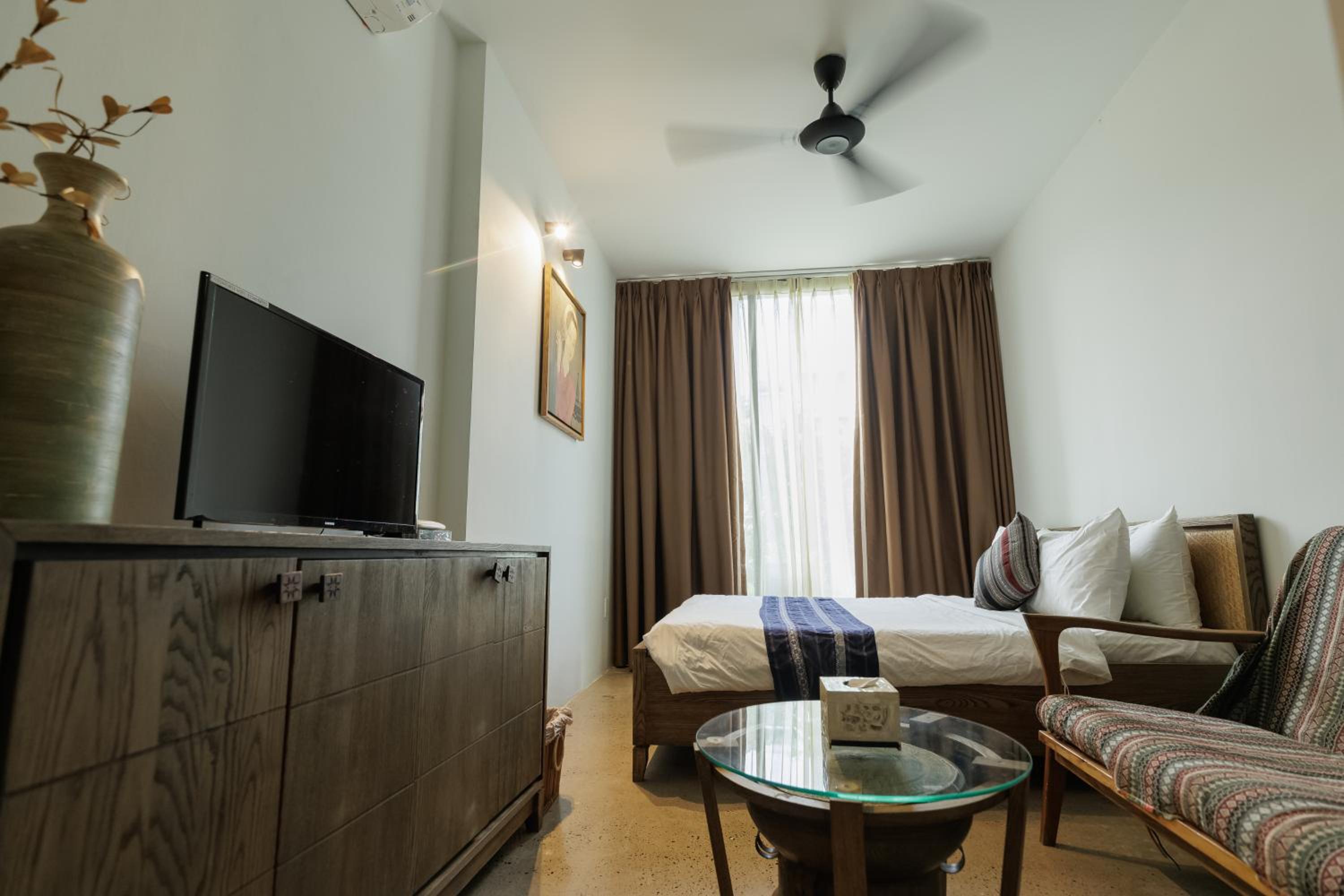 One-Bedroom Apartment With Terrace