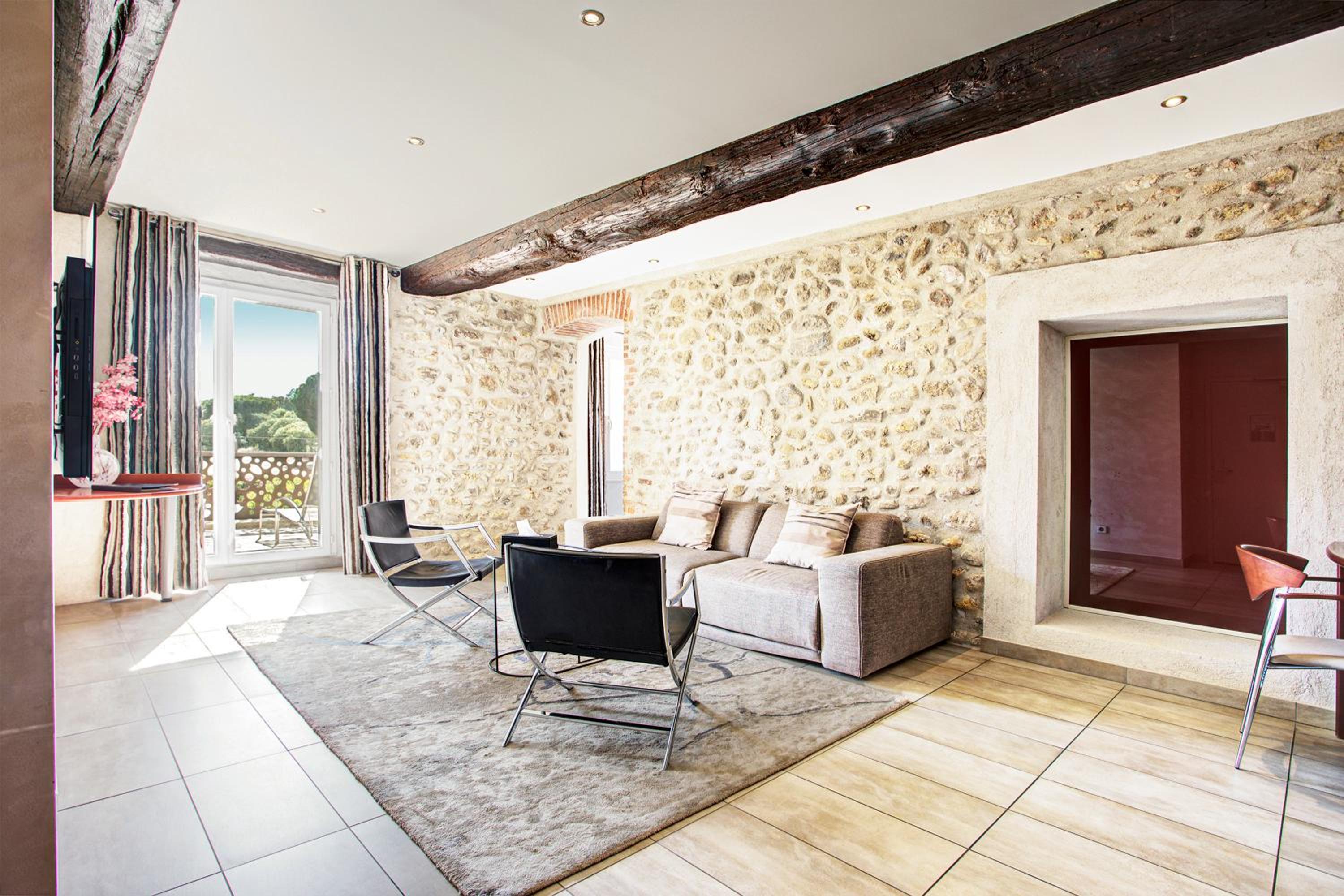 Suite with Terrace - Photo 4