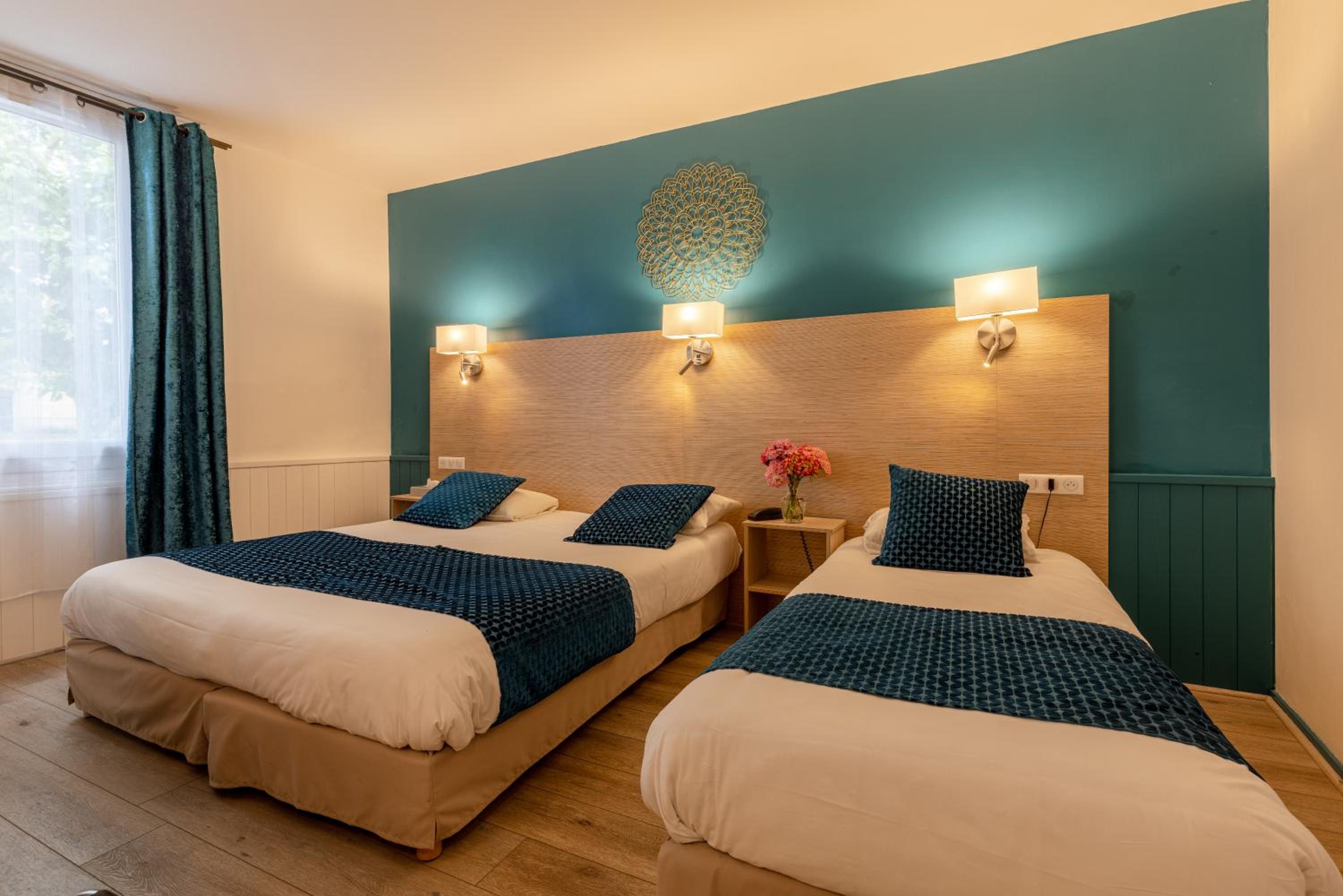 Comfort Triple Room with Air Conditioning - Photo 1