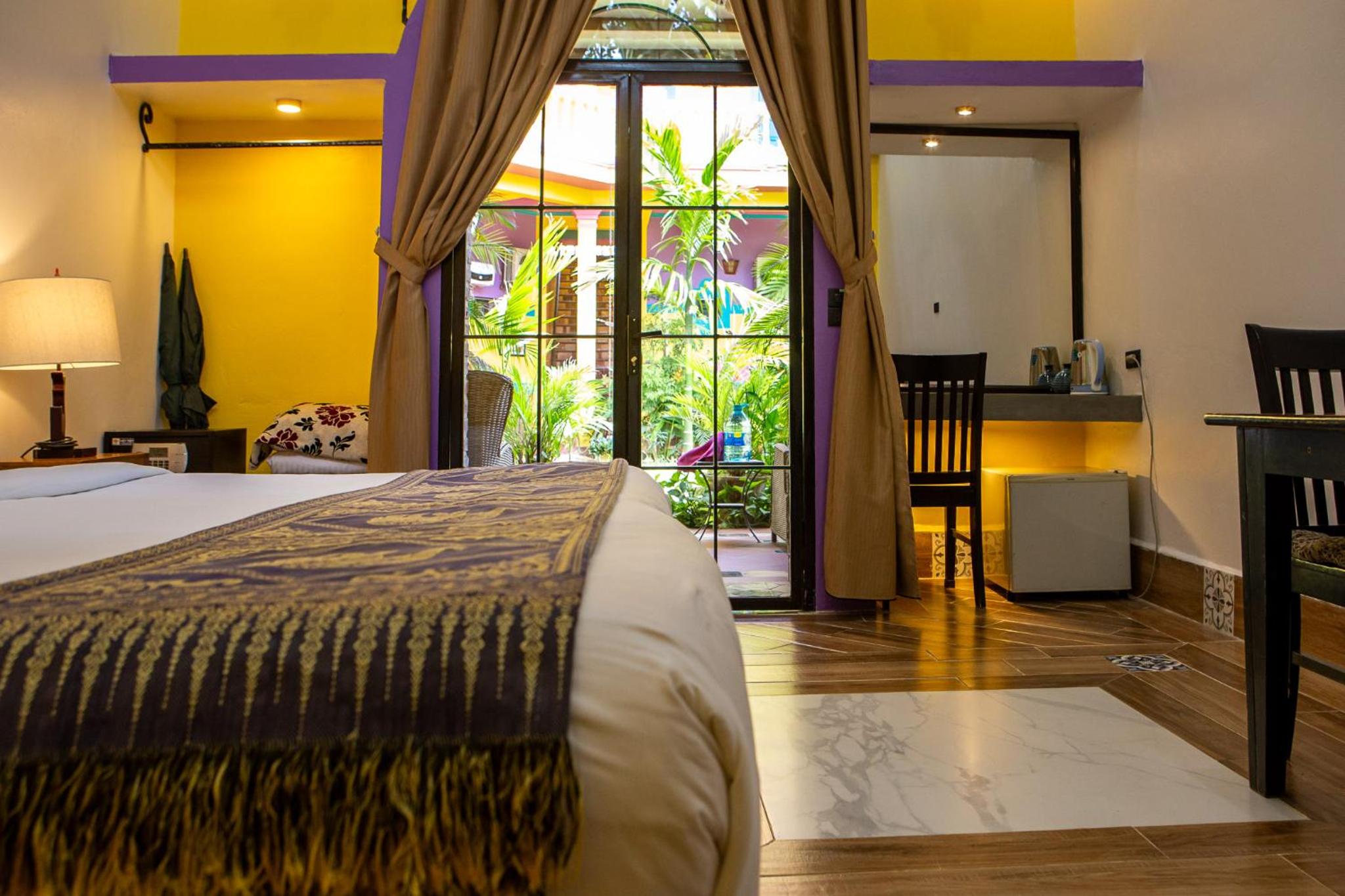 Standard Double Room - Photo 3