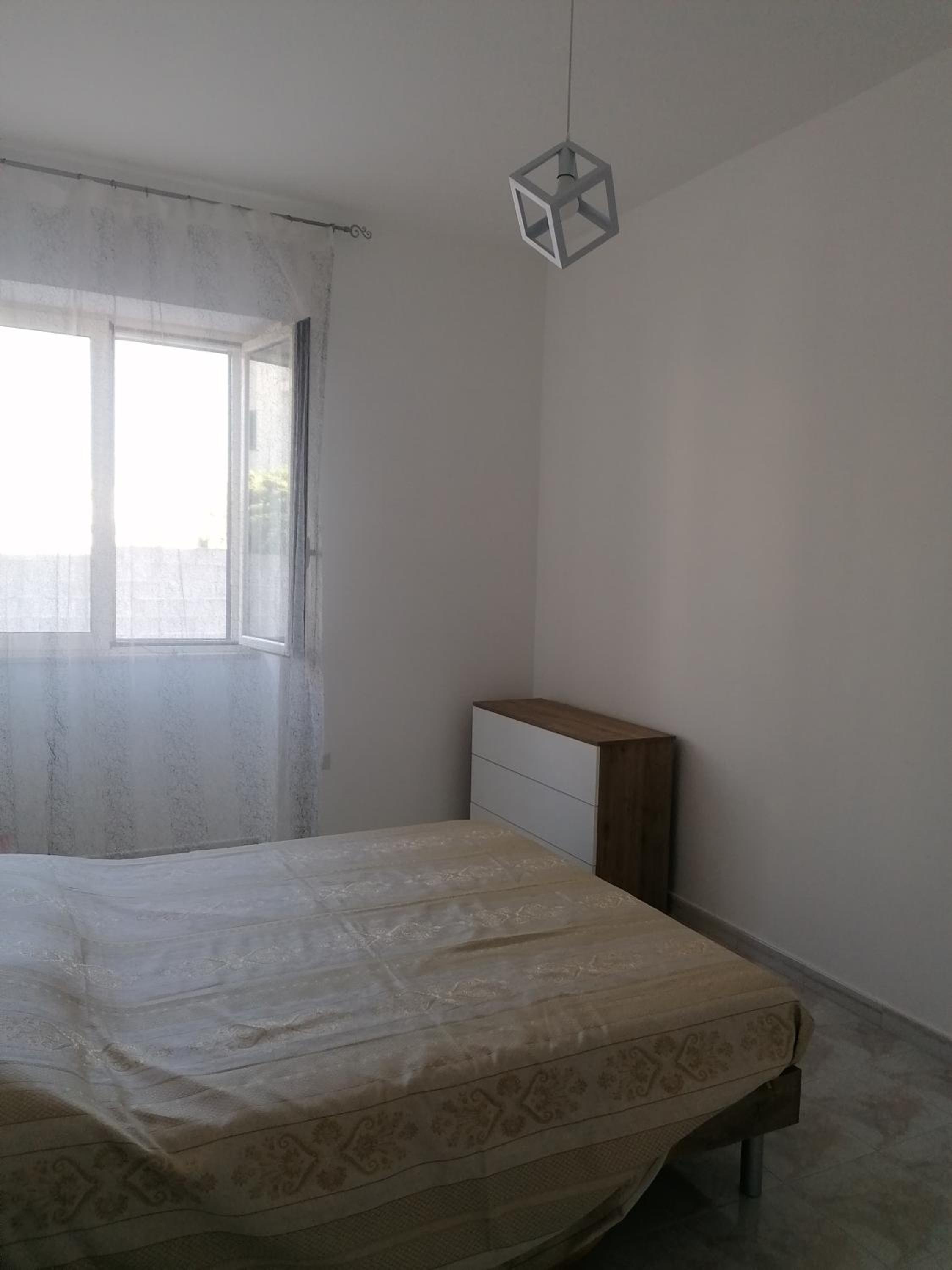 Three-Bedroom House photo 3