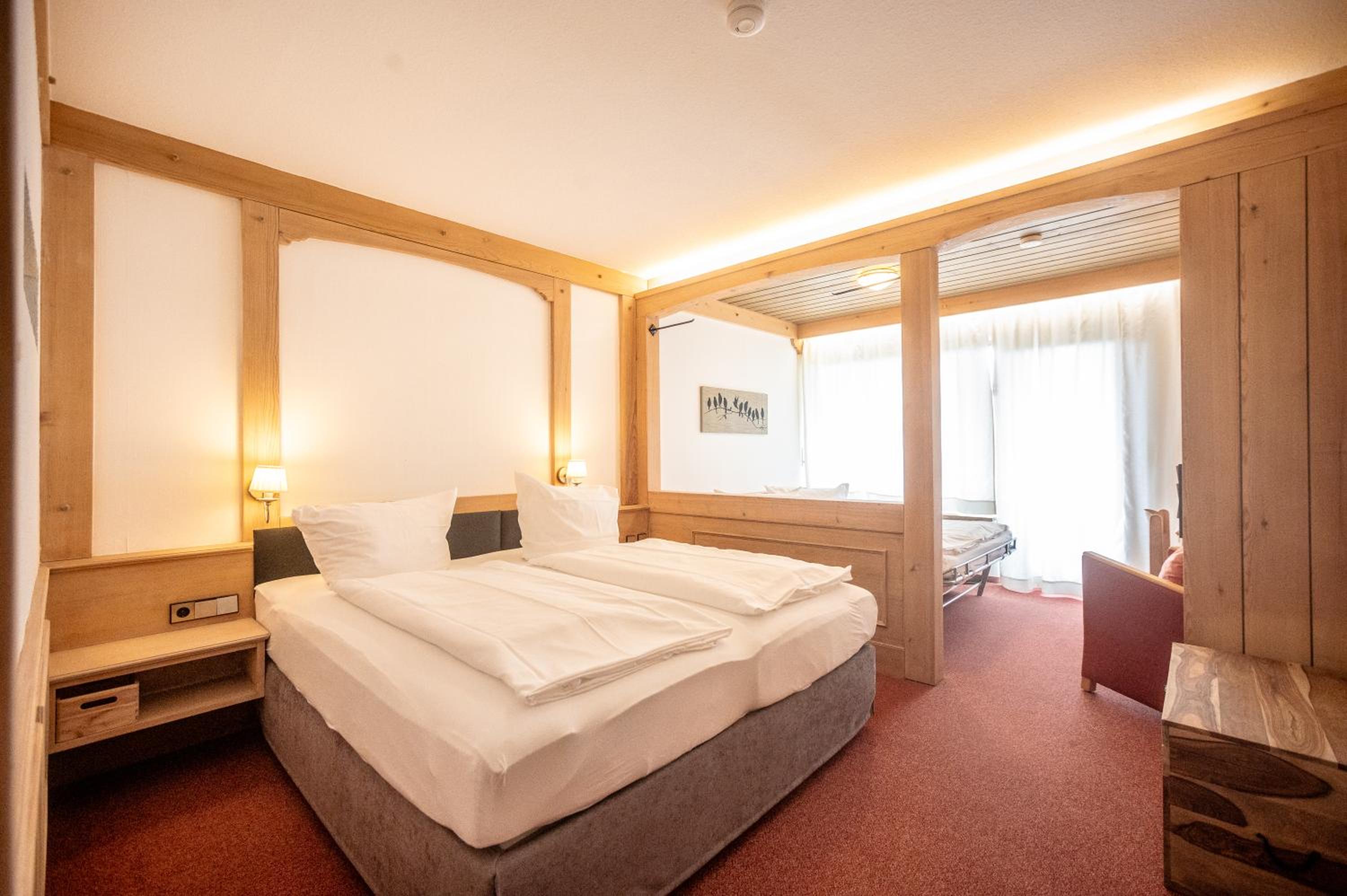Comfort Double Room/Family Room with Balcony - Access to the Indoor Pool photo 1