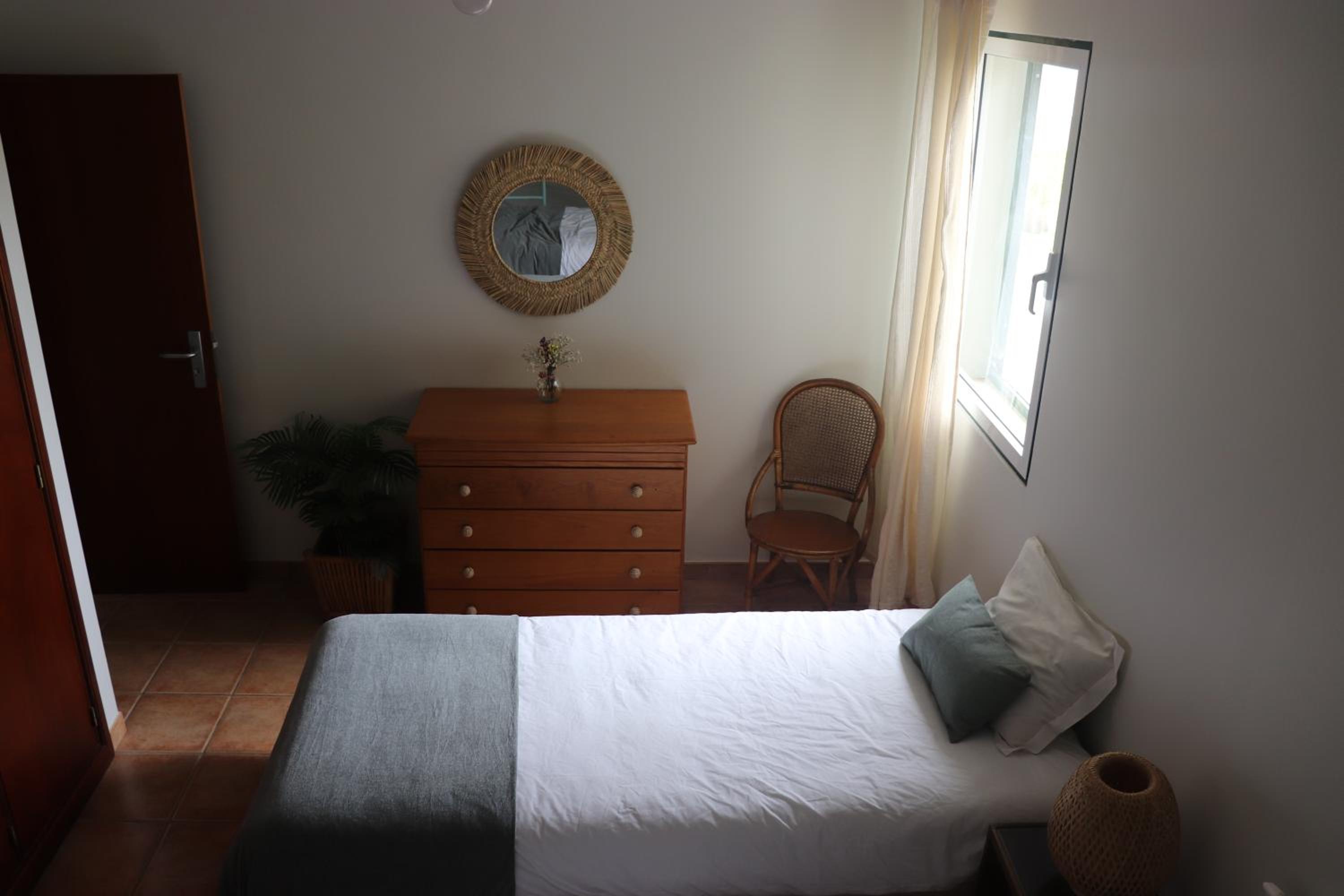 Three-Bedroom House photo 3