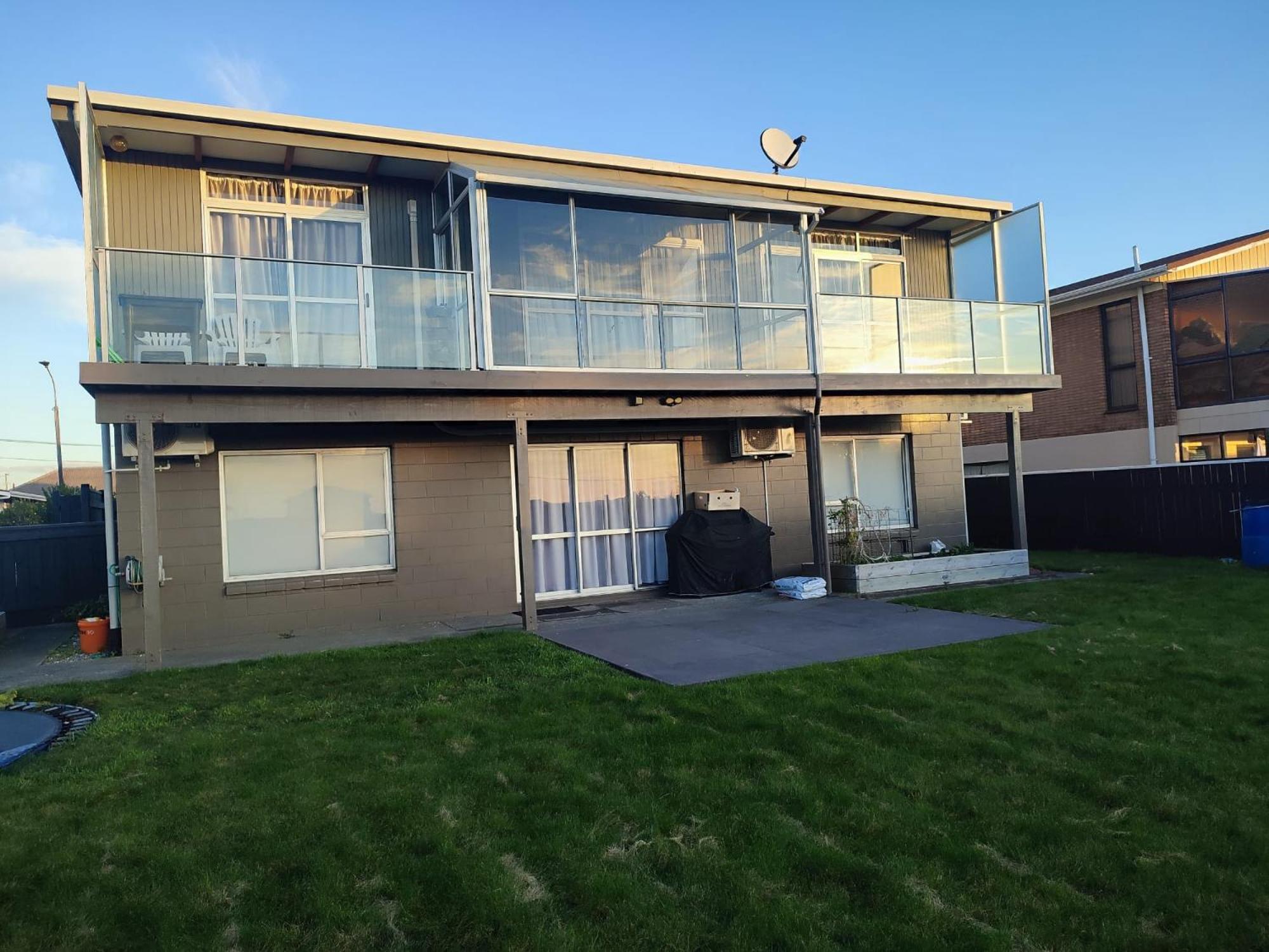 Four-Bedroom House photo 1
