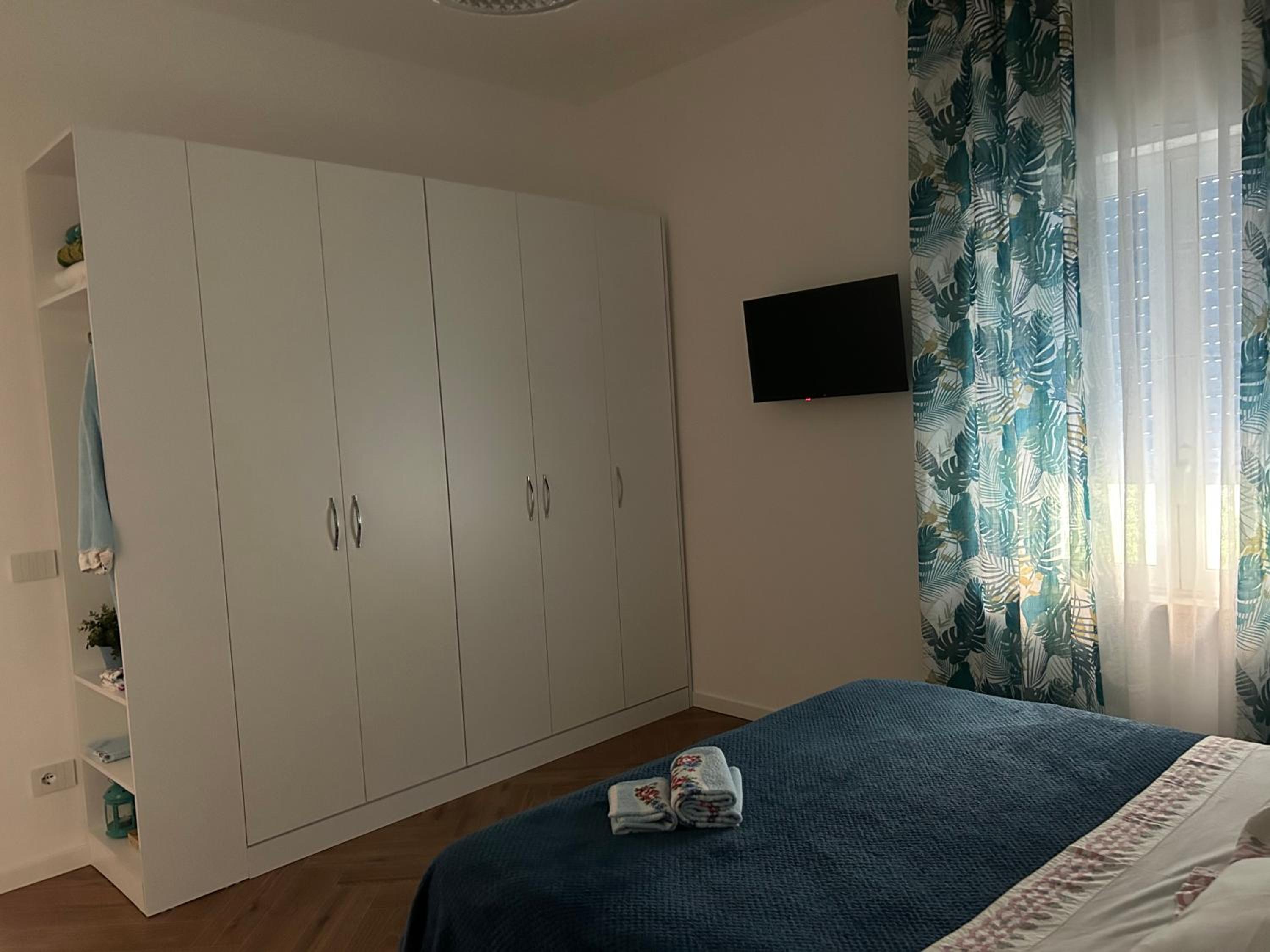 Apartment - Ground Floor photo 2