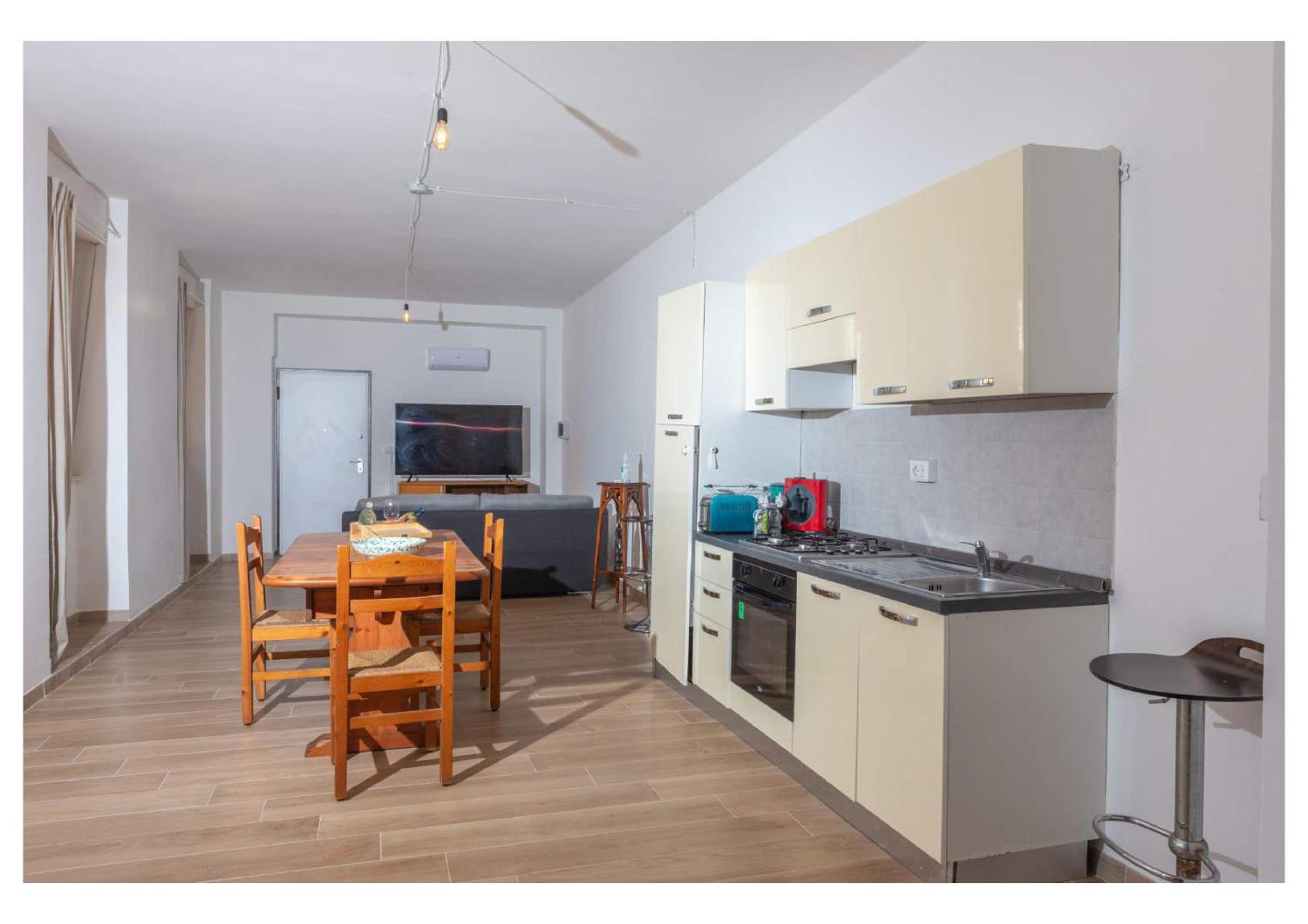 One-Bedroom House photo 3
