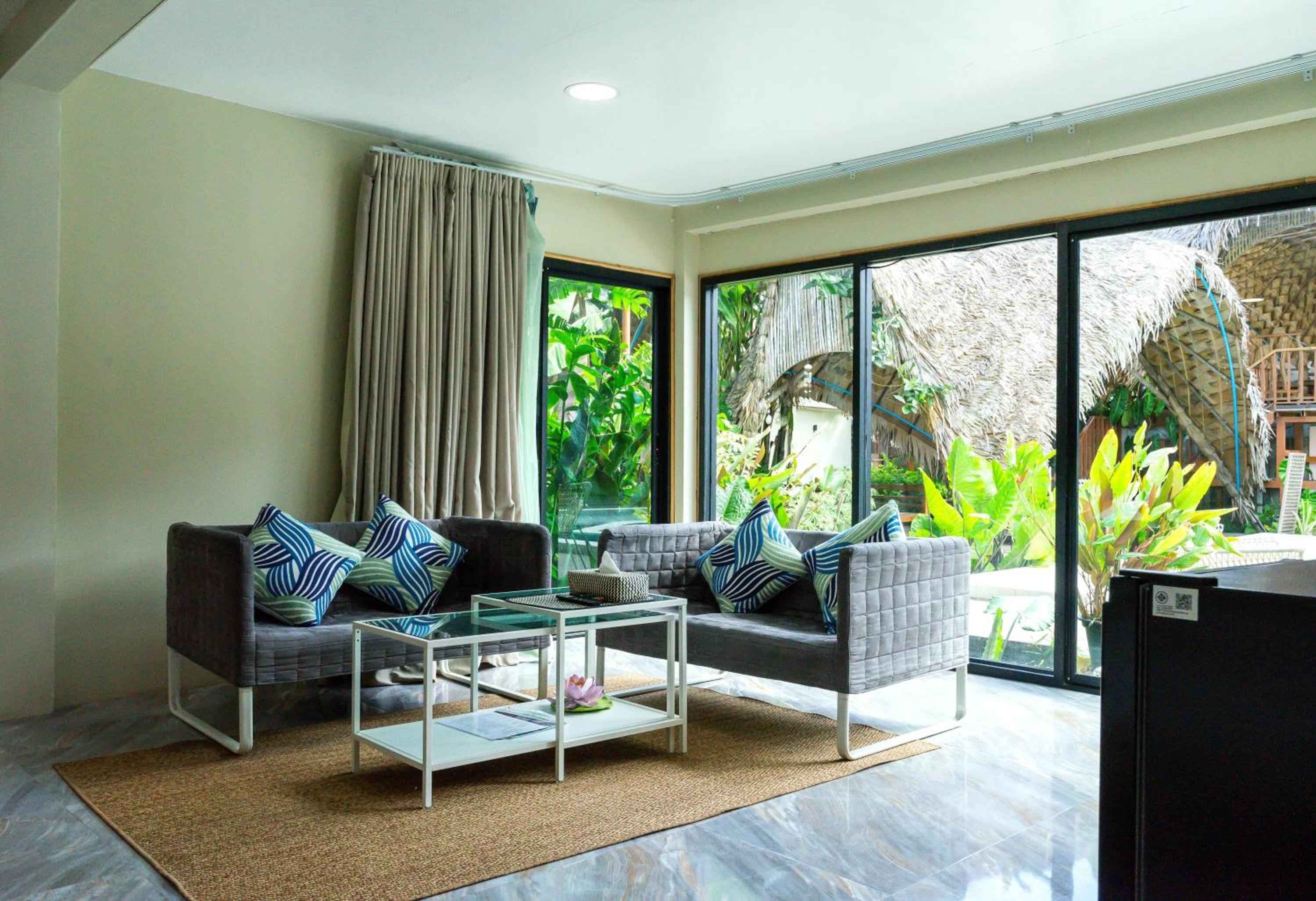 Luxury Quadruple Room - Photo 3