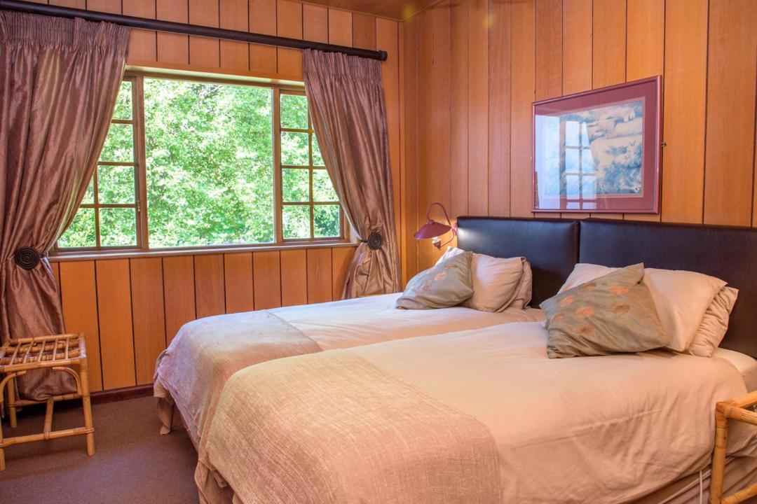 Double Room with Private Bathroom - Photo 8