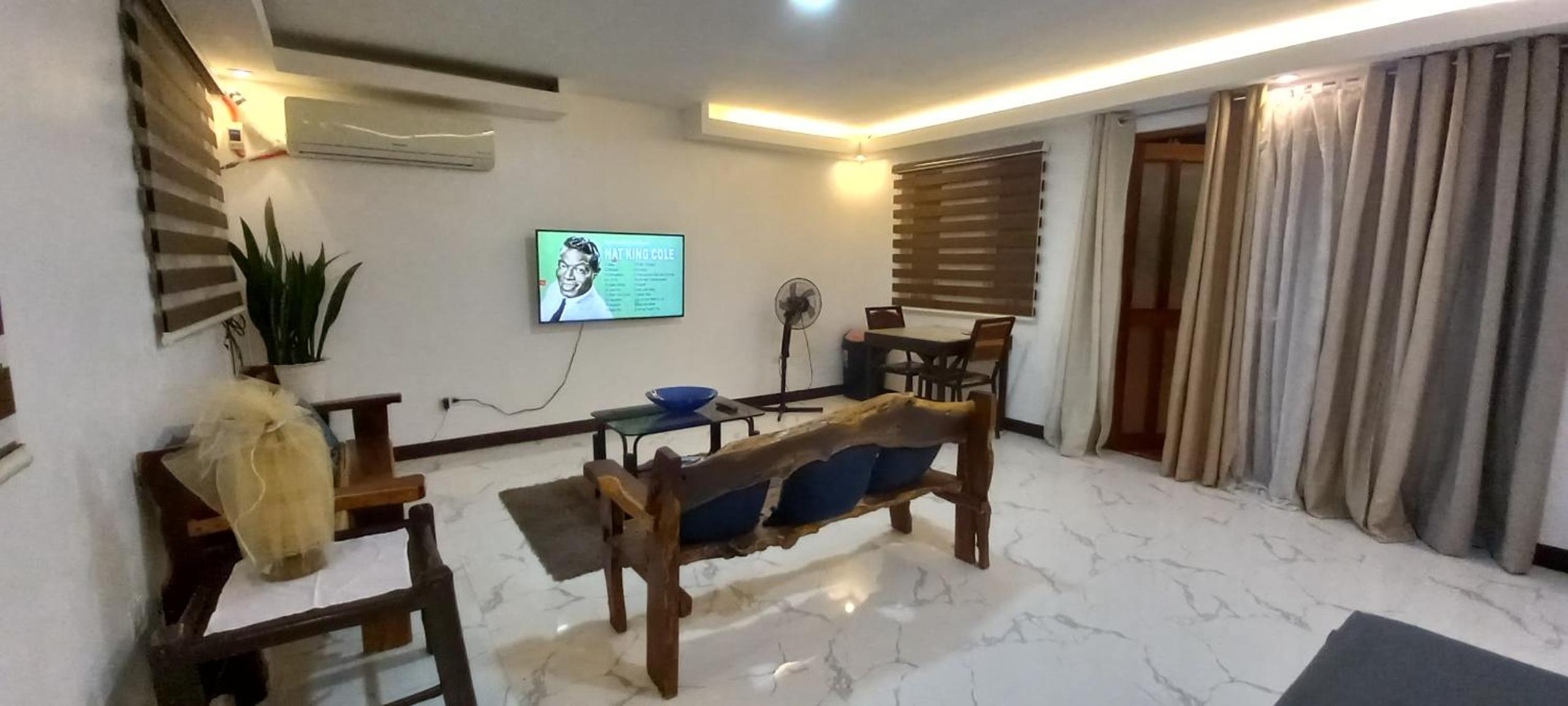 Double Room With Private Bathroom photo 1