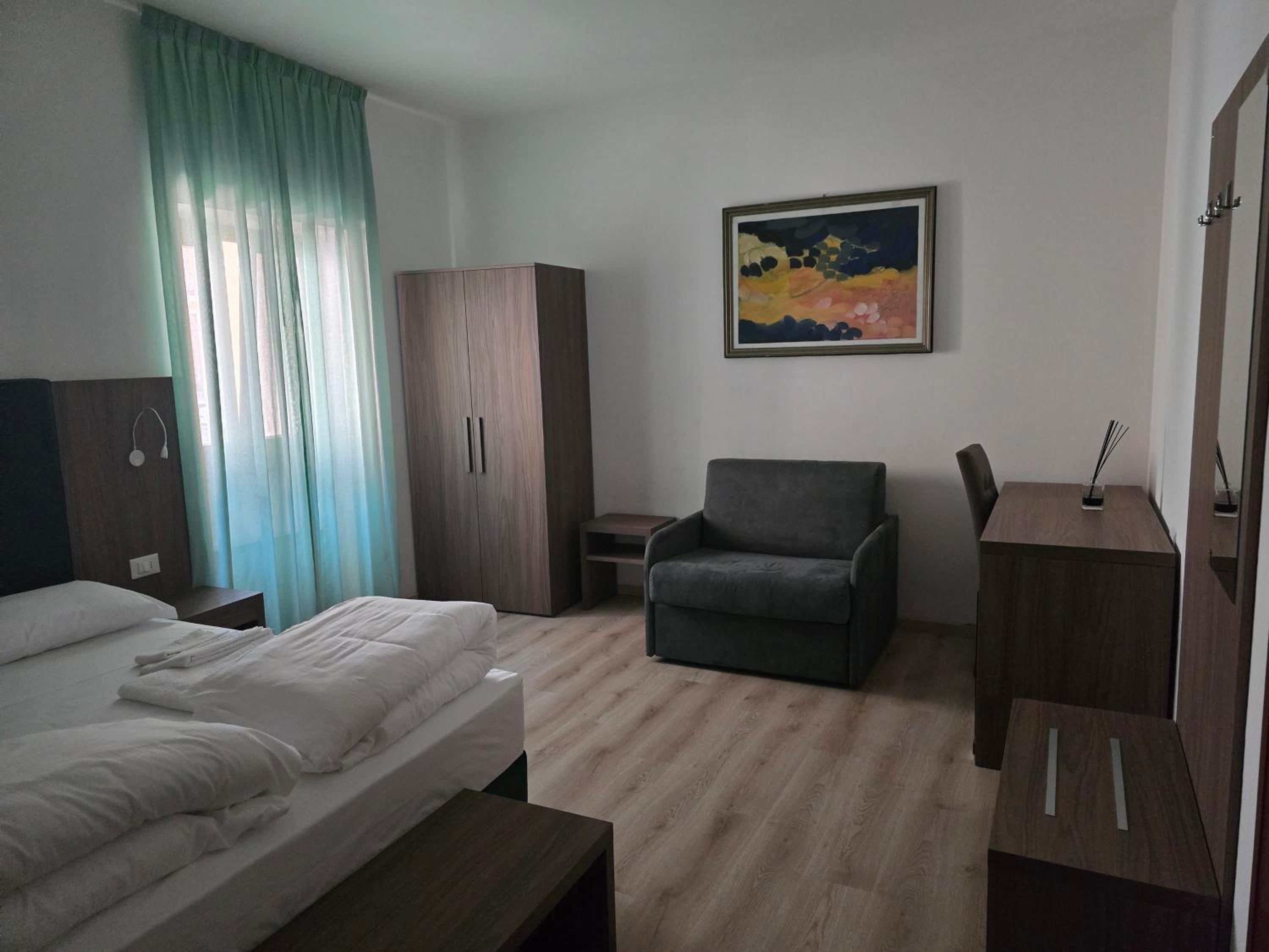 Triple Room photo 2