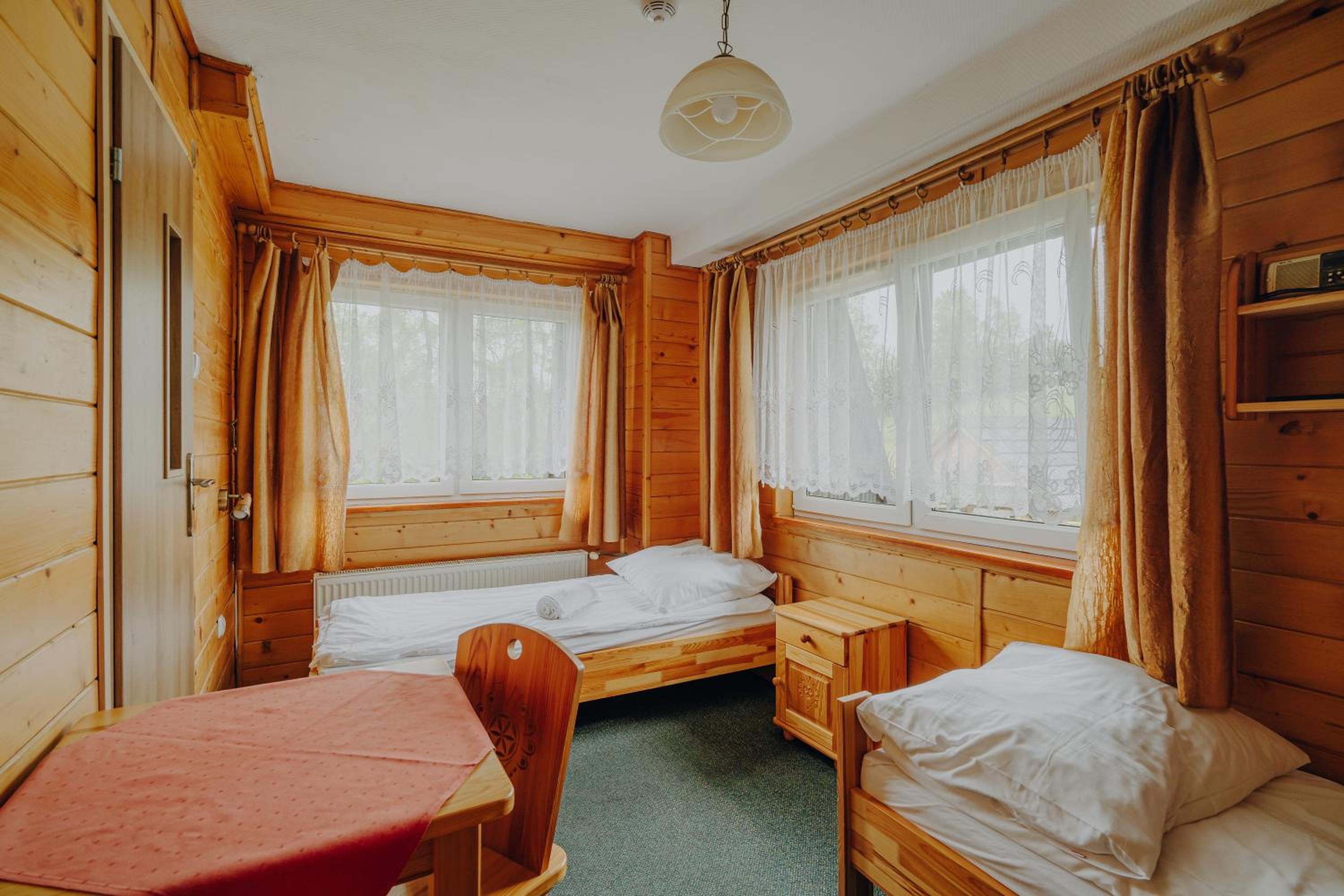 Twin Room with Mountain View - Photo 9