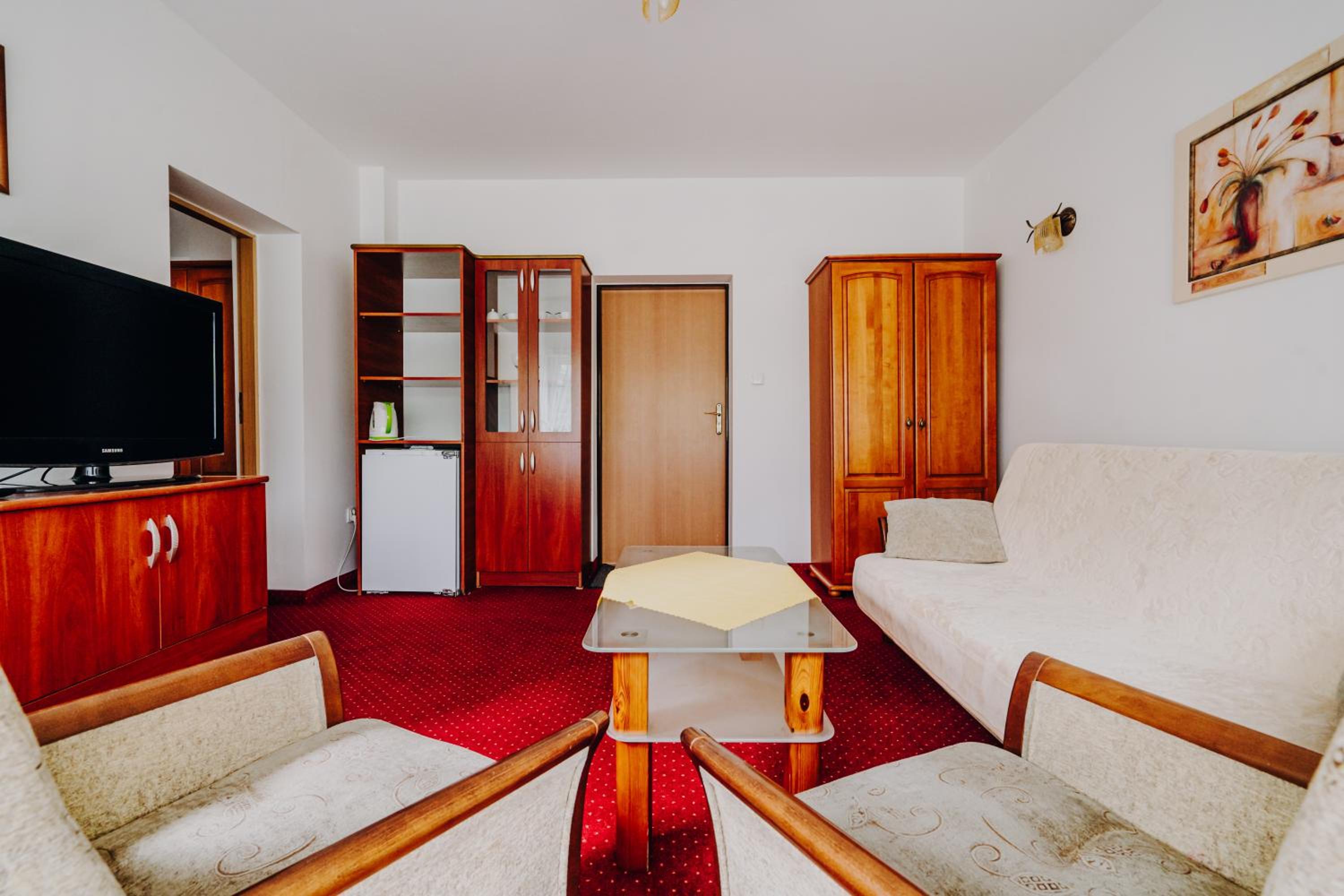 Suite with Mountain View - Photo 16
