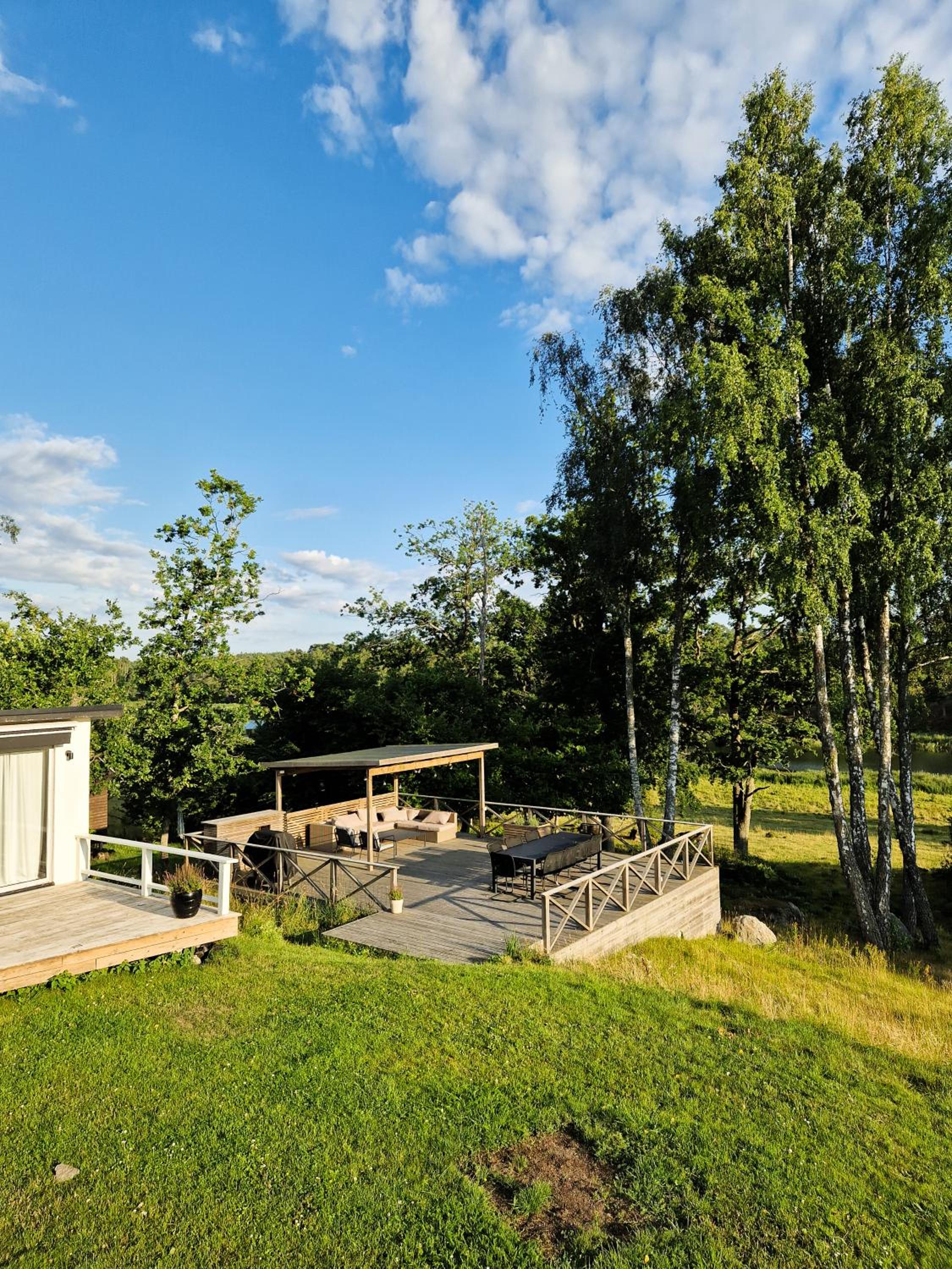 Villa photo 2