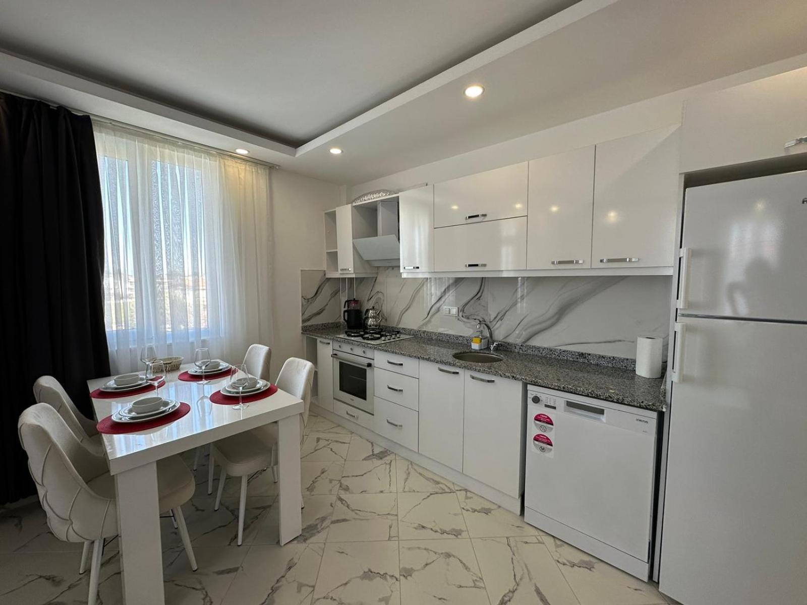 Apartment with View and Balcony - Photo 16