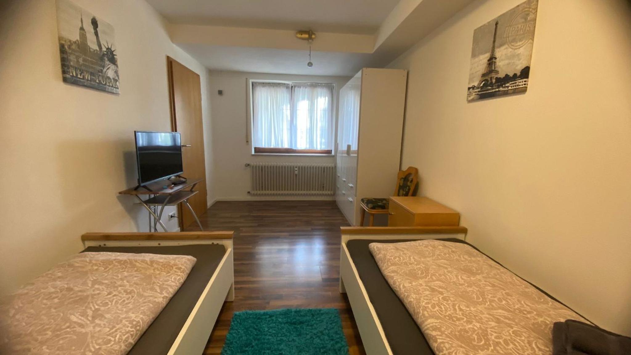Twin Room With Private External Bathroom