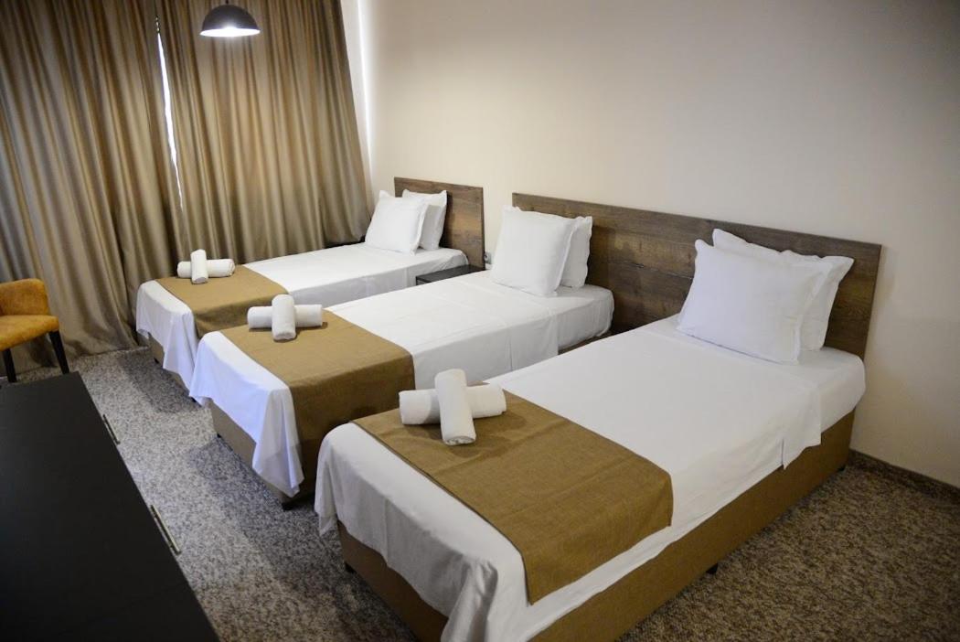 Deluxe Triple Room photo 2