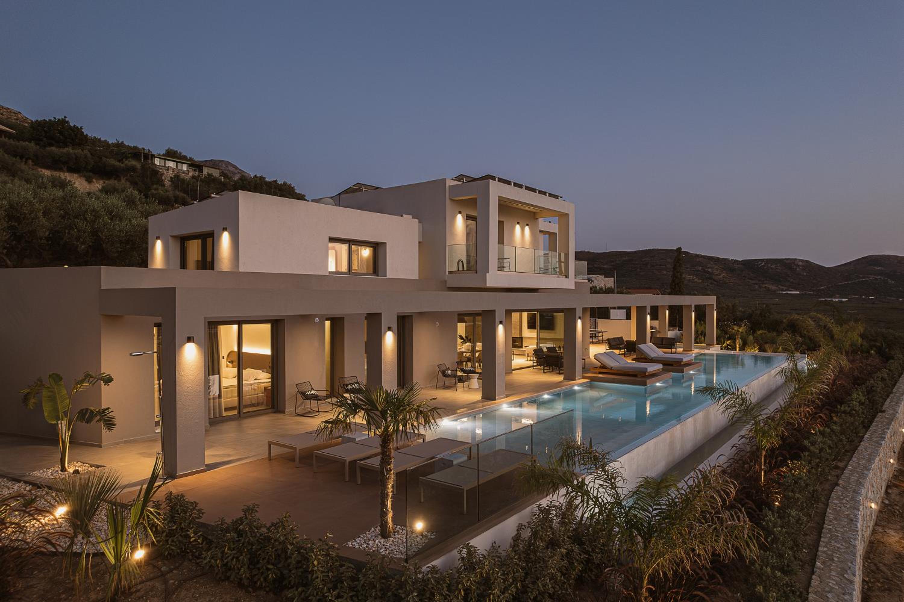 Villa photo 3