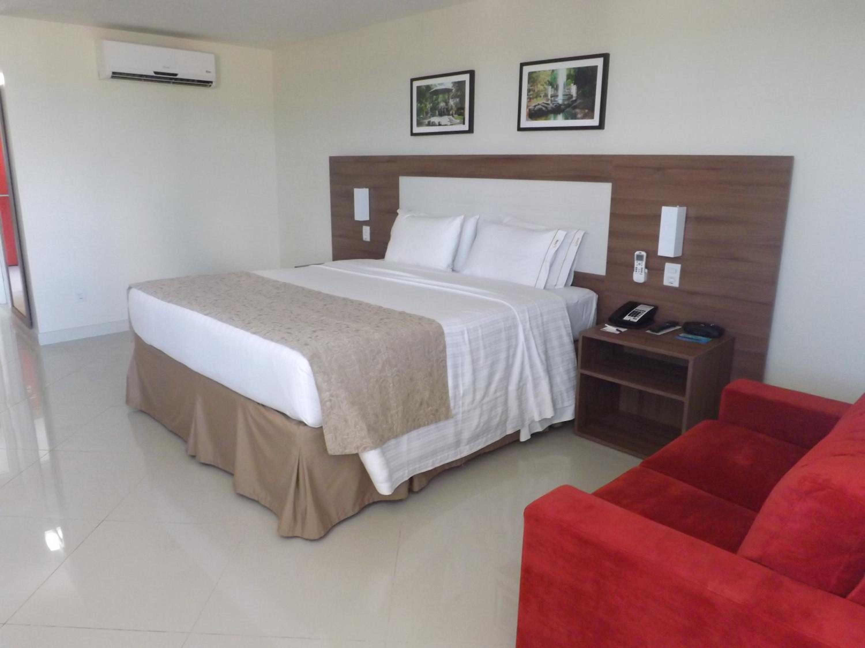 Standard King Room - Top Floor photo 3