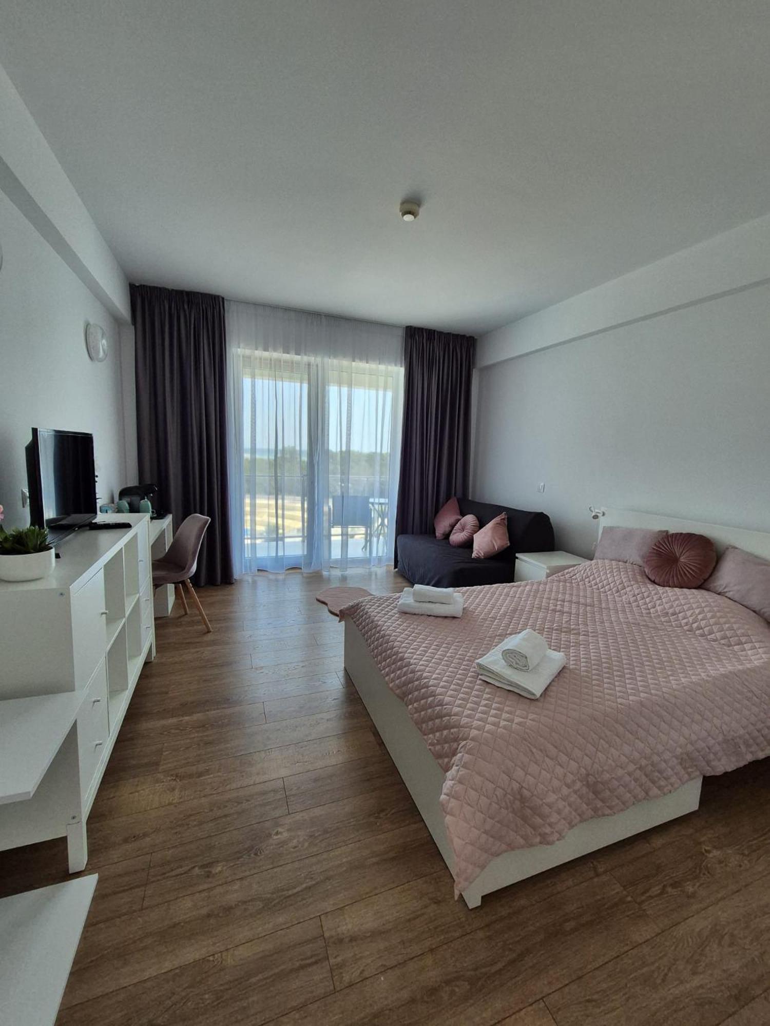 Double Room with Balcony and Sea View photo 2