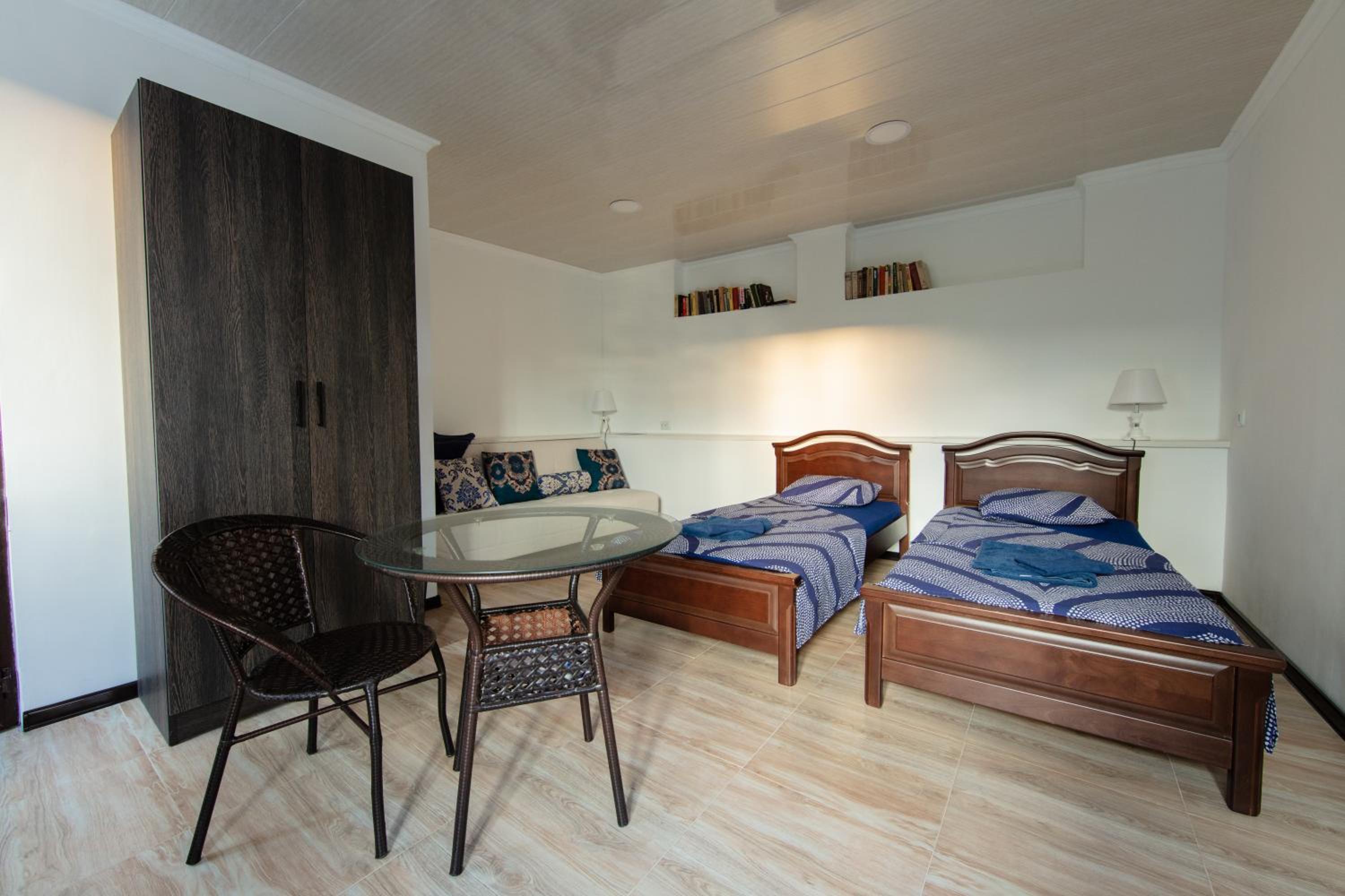 Double Room with Private Bathroom photo 1